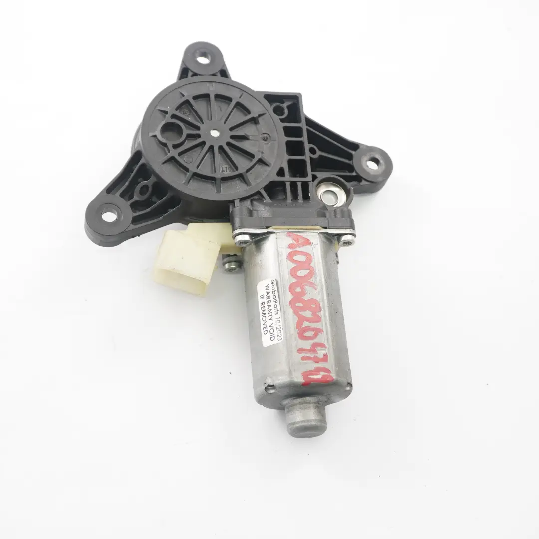 elevalunas Mercedes Vito W639 Puerta delantera derecha para Motor con número de pieza A0068204742 Motor elevalunas Mercedes Vito W639 Puerta delantera derecha - SKU A0068204742 - Número de pieza A0068204742