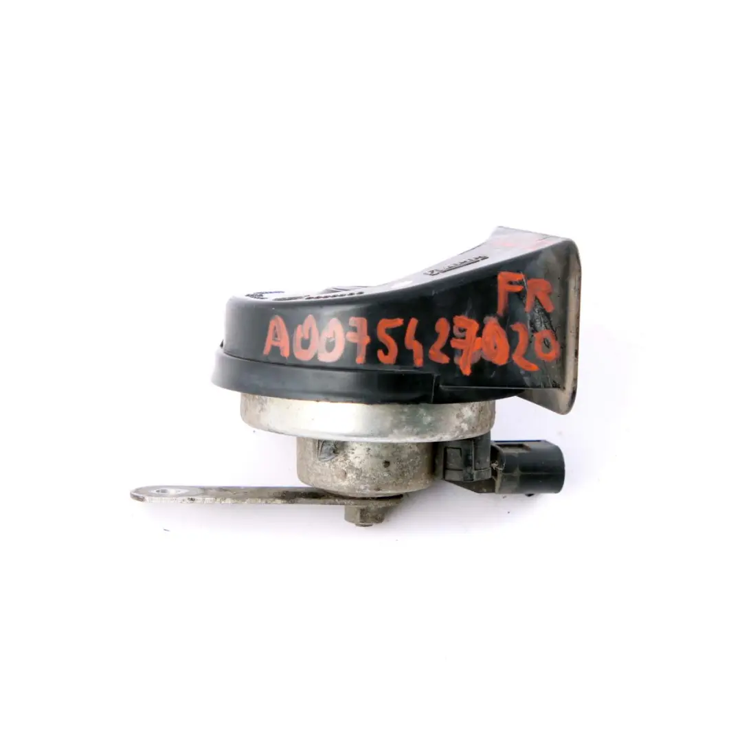 Bocina Delantera Señal Fanfarria 420Hz Derecha para Mercedes W212 con número de pieza A0075427020 Mercedes W212 Bocina Delantera Señal Fanfarria 420Hz Derecha - SKU A0075427020 - Número de pieza A0075427020
