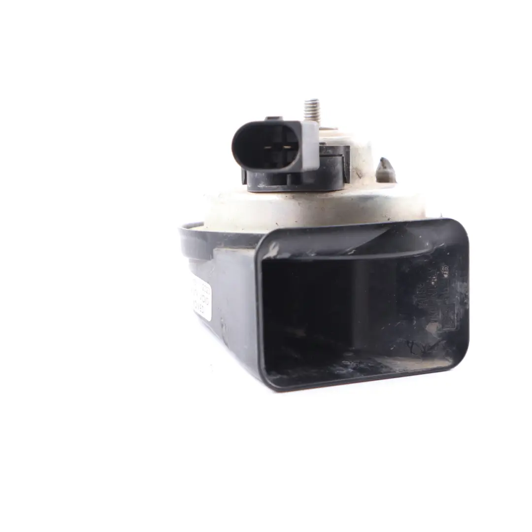 Horn Signal Mercedes W117 W176 W246 Fanfare Siren Left N/S to with Part number A0075427620 Horn Signal Mercedes W117 W176 W246 Fanfare Siren Left N/S - SKU A0075427620 - Part number A0075427620