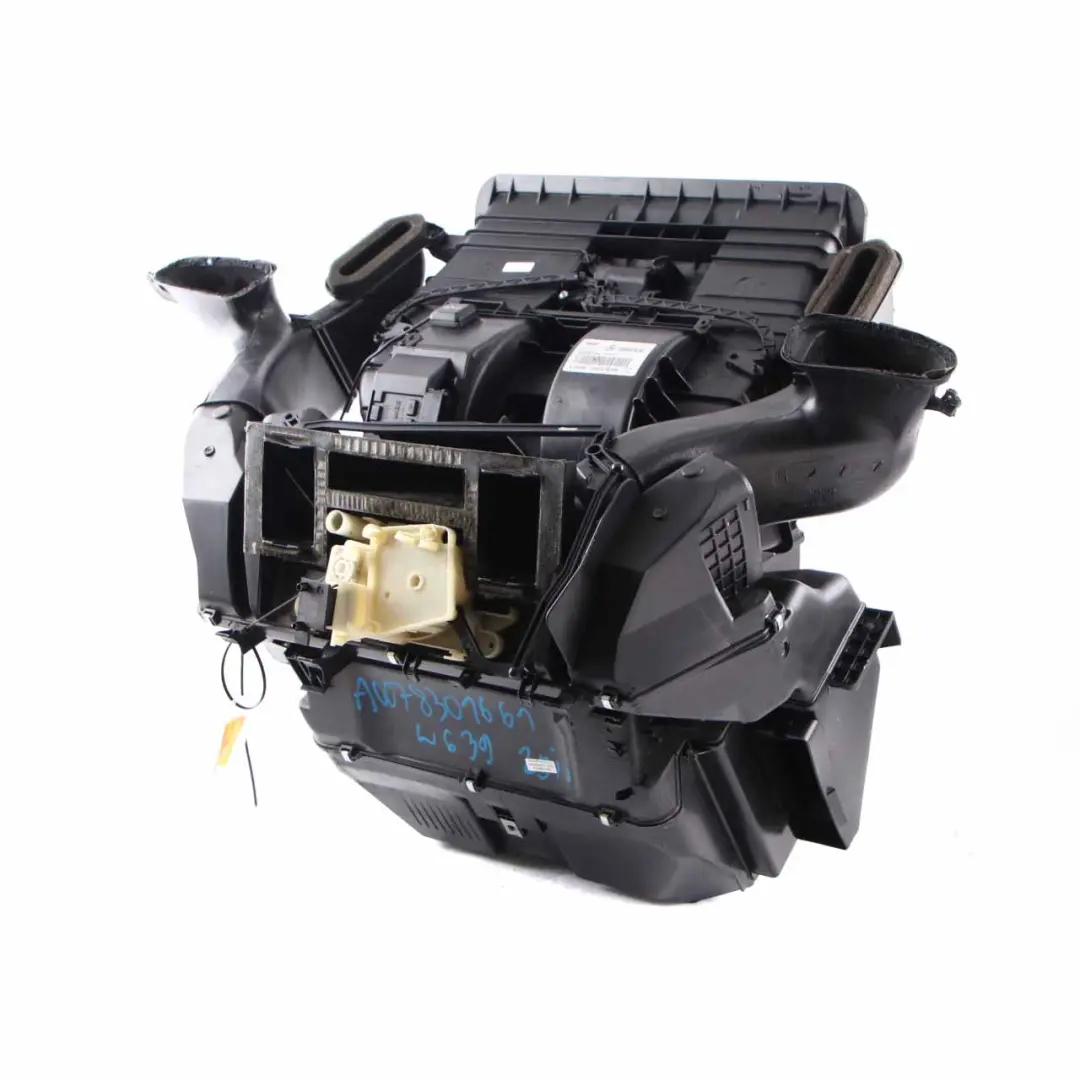 Heater Air Conditioning A/C Matrix Housing to Mercedes Vito W639 with Part number A0078301661 Mercedes Vito W639 Heater Air Conditioning A/C Matrix Housing - SKU A0078301661 - Part number A0078301661