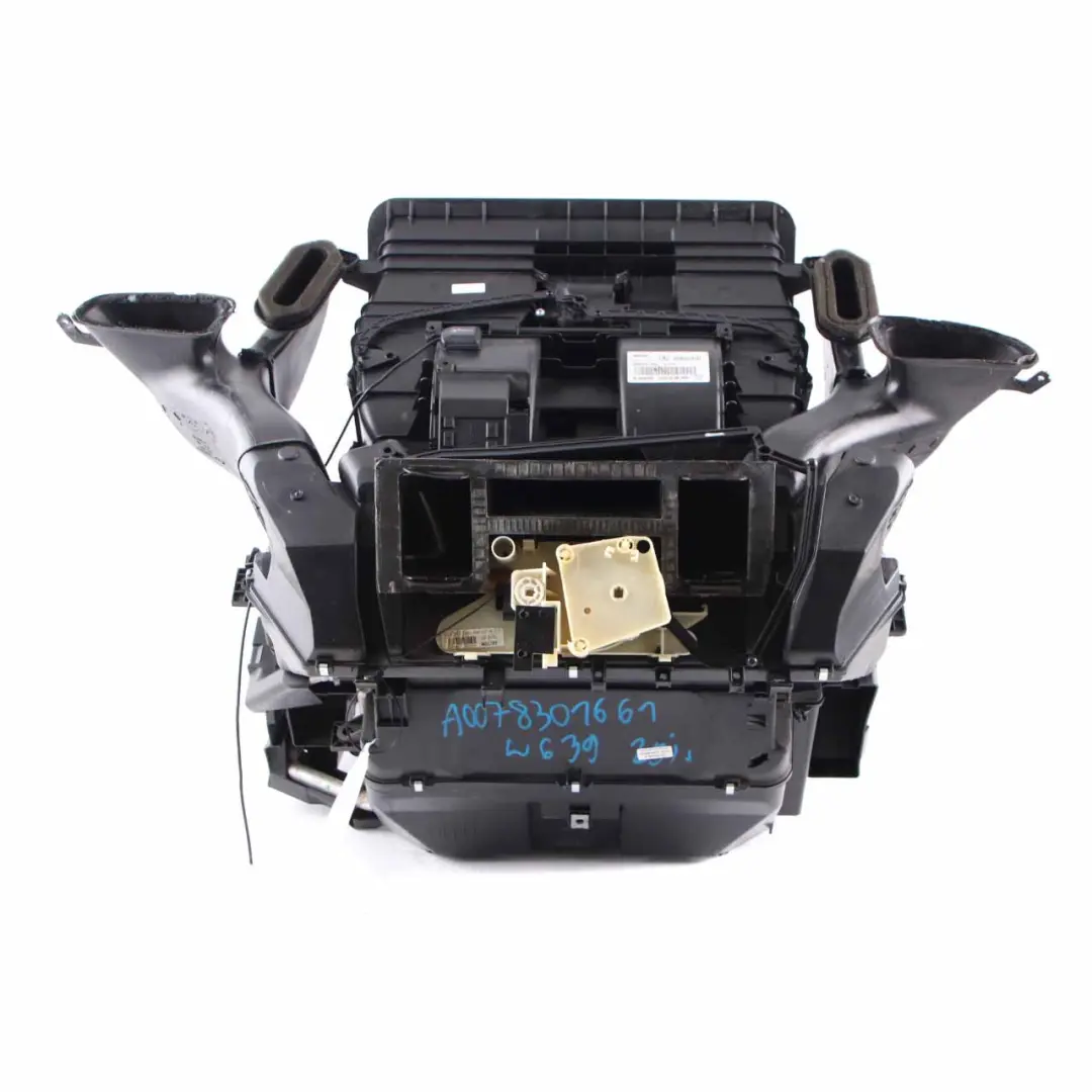 Heater Air Conditioning A/C Matrix Housing to Mercedes Vito W639 with Part number A0078301661 Mercedes Vito W639 Heater Air Conditioning A/C Matrix Housing - SKU A0078301661 - Part number A0078301661