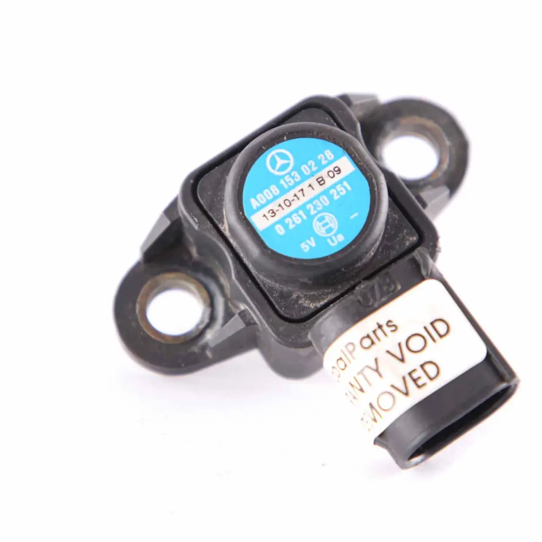 Pressure Sensor MAP Manifold Air Intake to Mercedes W204 W212 with Part number A0081530228 Mercedes W204 W212 Pressure Sensor MAP Manifold Air Intake - SKU A0081530228 - Part number A0081530228