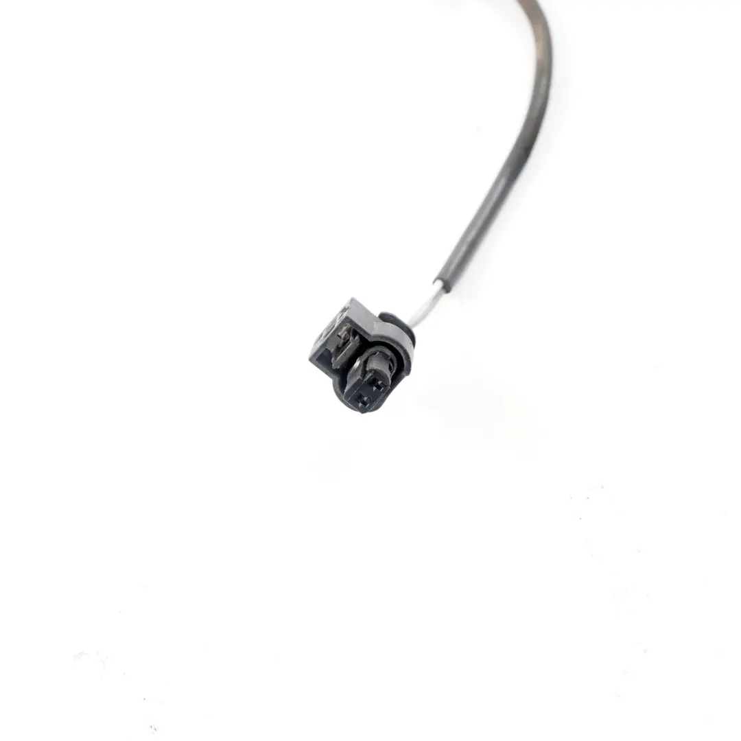 Capteur de temperature du filtre a particules d'echappement pour Mercedes W204 W212 à propos du numéro de pièce A0081532728 Mercedes W204 W212 Capteur de temperature du filtre a particules d'echappement - SKU A0081532728 - Numéro de pièce A0081532728