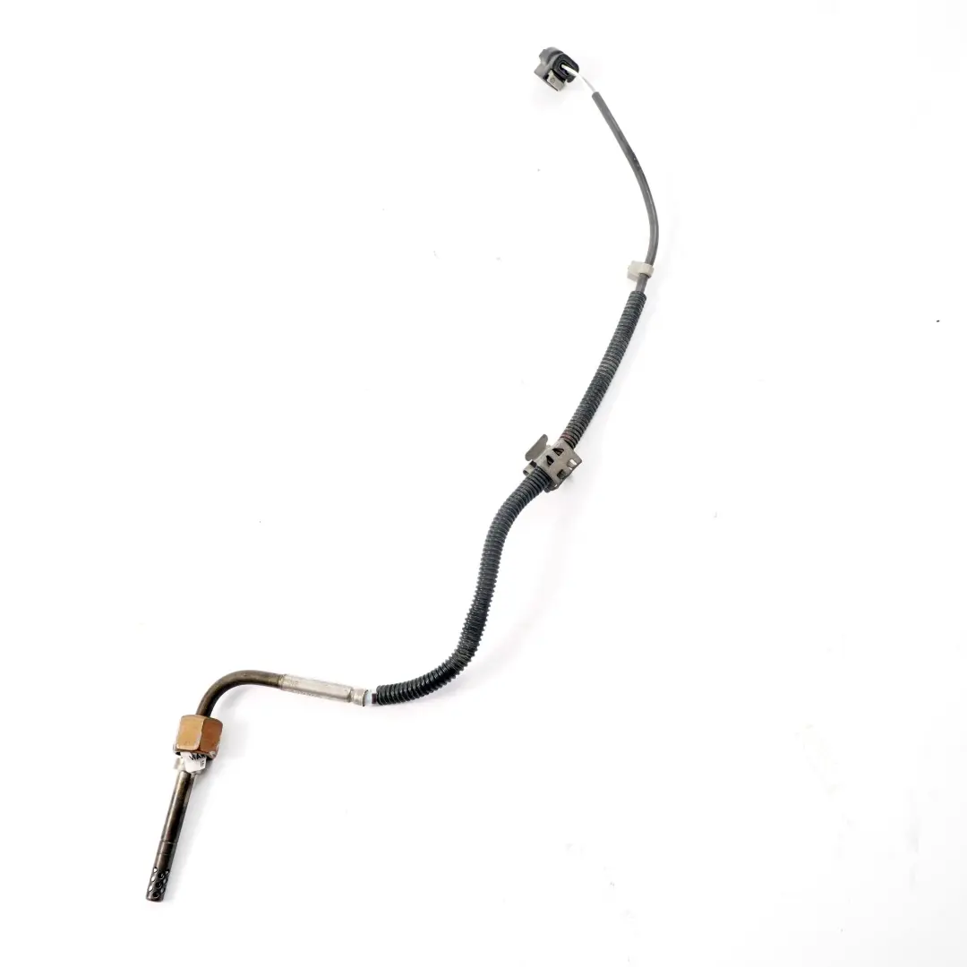 Capteur de temperature du filtre a particules d'echappement pour Mercedes W204 W212 à propos du numéro de pièce A0081532728 Mercedes W204 W212 Capteur de temperature du filtre a particules d'echappement - SKU A0081532728 - Numéro de pièce A0081532728