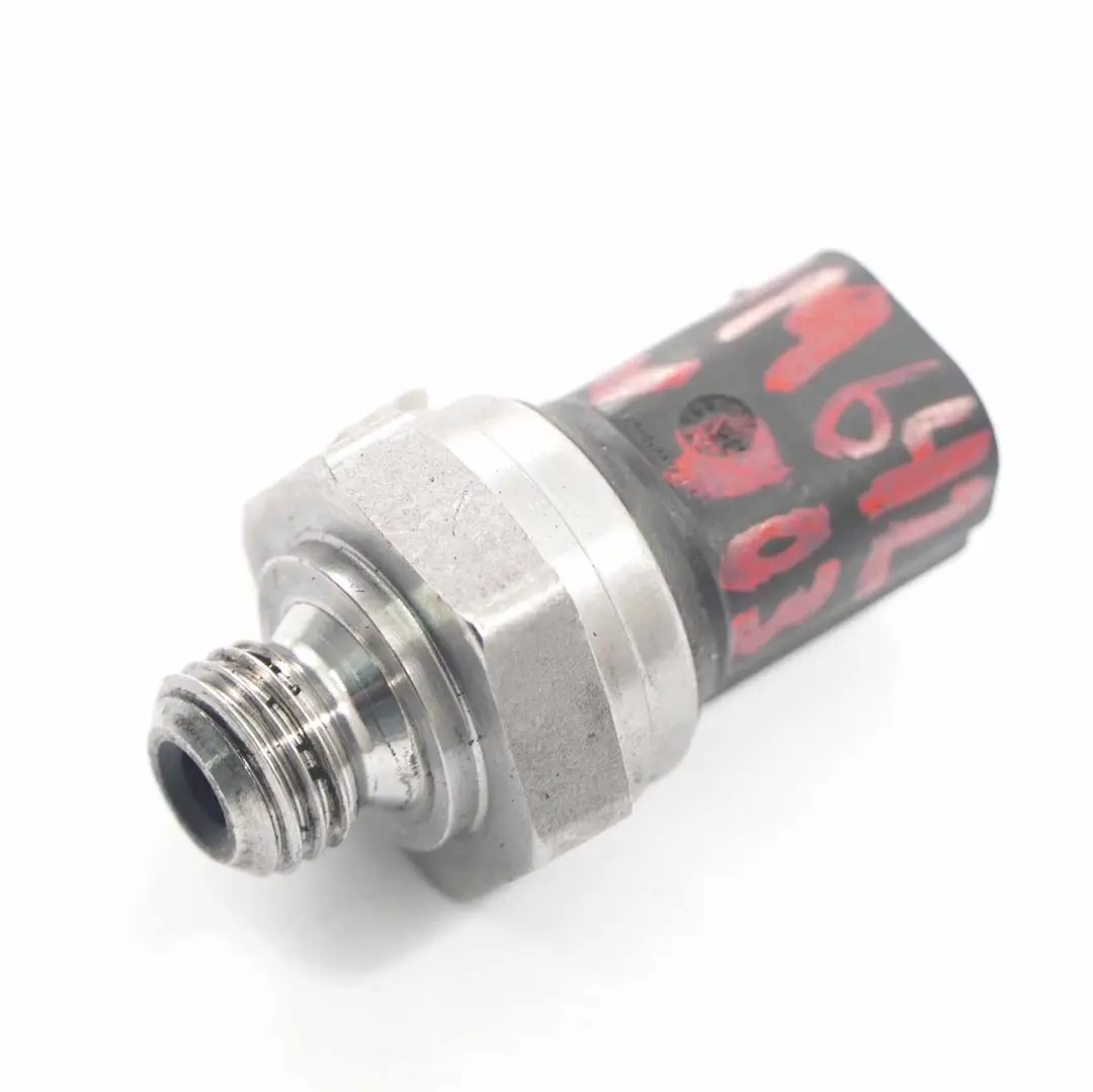 W903 OM642 Motore Sensore Contropressione Dei Gas Scarico per Mercedes con numero di parte A0091535028 Mercedes W903 OM642 Motore Sensore Contropressione Dei Gas Scarico - SKU A0091535028 - Numero di parte A0091535028