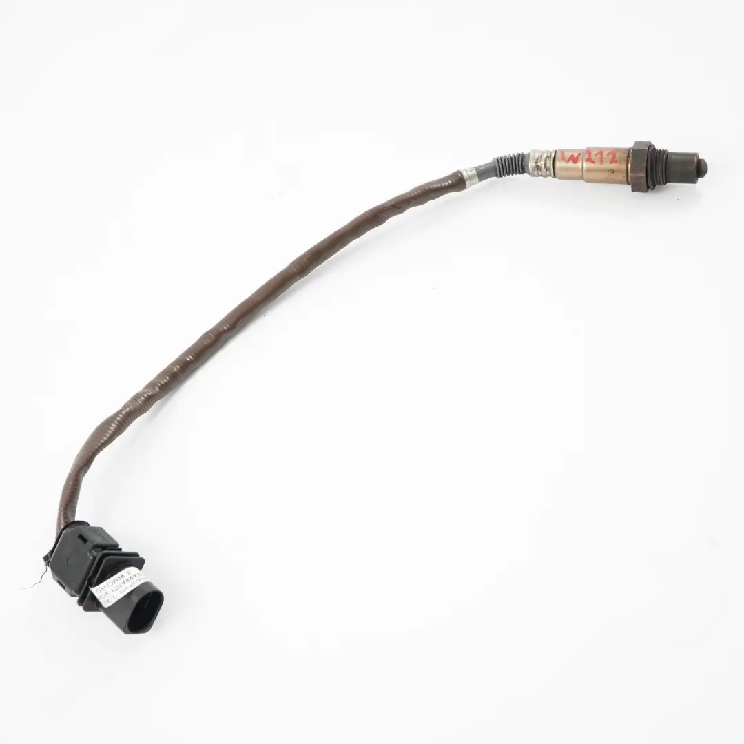 Sonda lambda anteriore del convertitore catalitico per Mercedes W211 W204 S204 con numero di parte A0075425118 Mercedes W211 W204 S204 Sonda lambda anteriore del convertitore catalitico - SKU A0075425118 - Numero di parte A0075425118