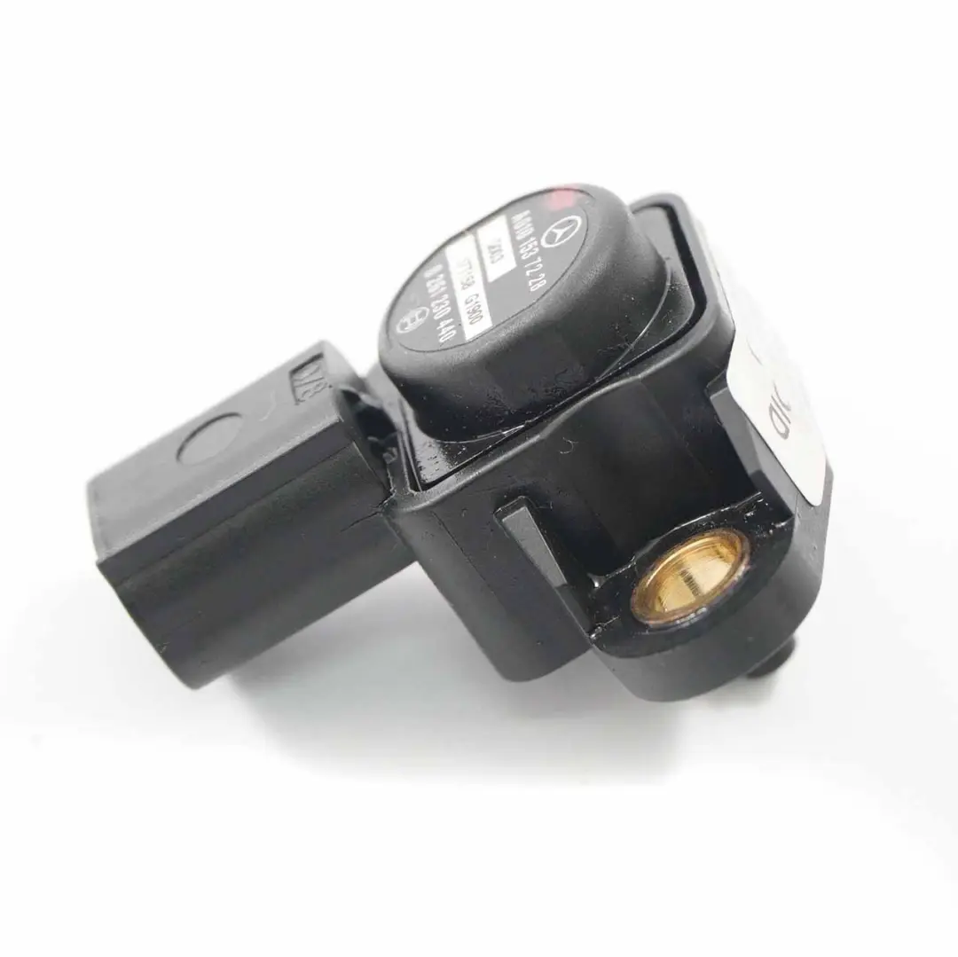 Drucksensor MAP Krümmer Luftansaugung für Mercedes W212 mit Teilenummer A0101537228 Mercedes W212 Drucksensor MAP Krümmer Luftansaugung - SKU A0101537228 - Teilenummer A0101537228