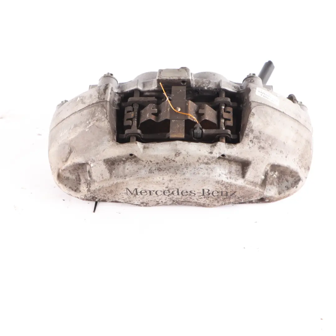 pinza de freno Mercedes W205 delantero derecho unidad rueda para AMG con número de pieza A0114219698 AMG pinza de freno Mercedes W205 delantero derecho unidad rueda - SKU A0114219698 - Número de pieza A0114219698