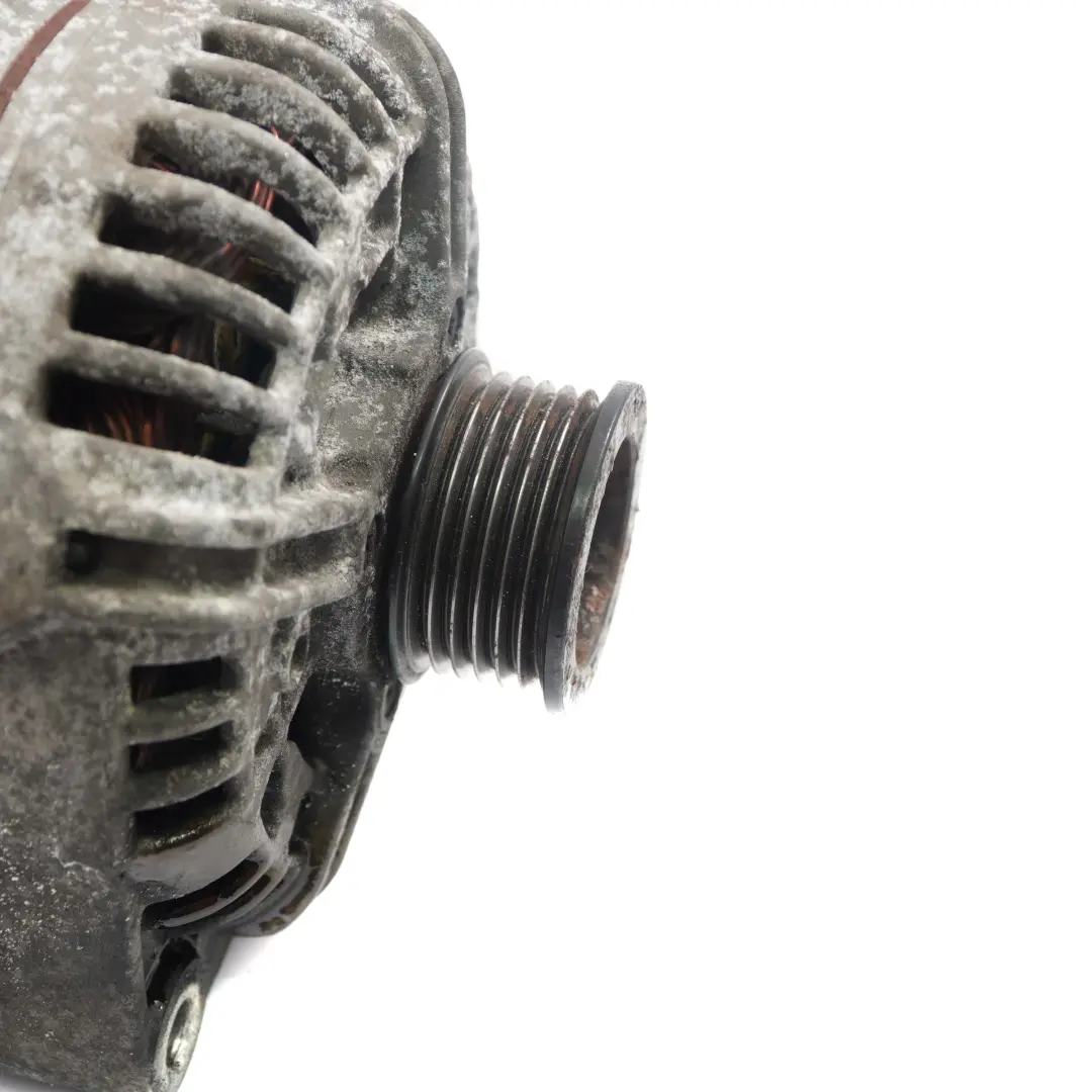 M112 Alternator Generator Bosch 150A für Mercedes C E W211 W220 mit Teilenummer A0121541302 Mercedes C E W211 W220 M112 Alternator Generator Bosch 150A - SKU A0121541302 - Teilenummer A0121541302