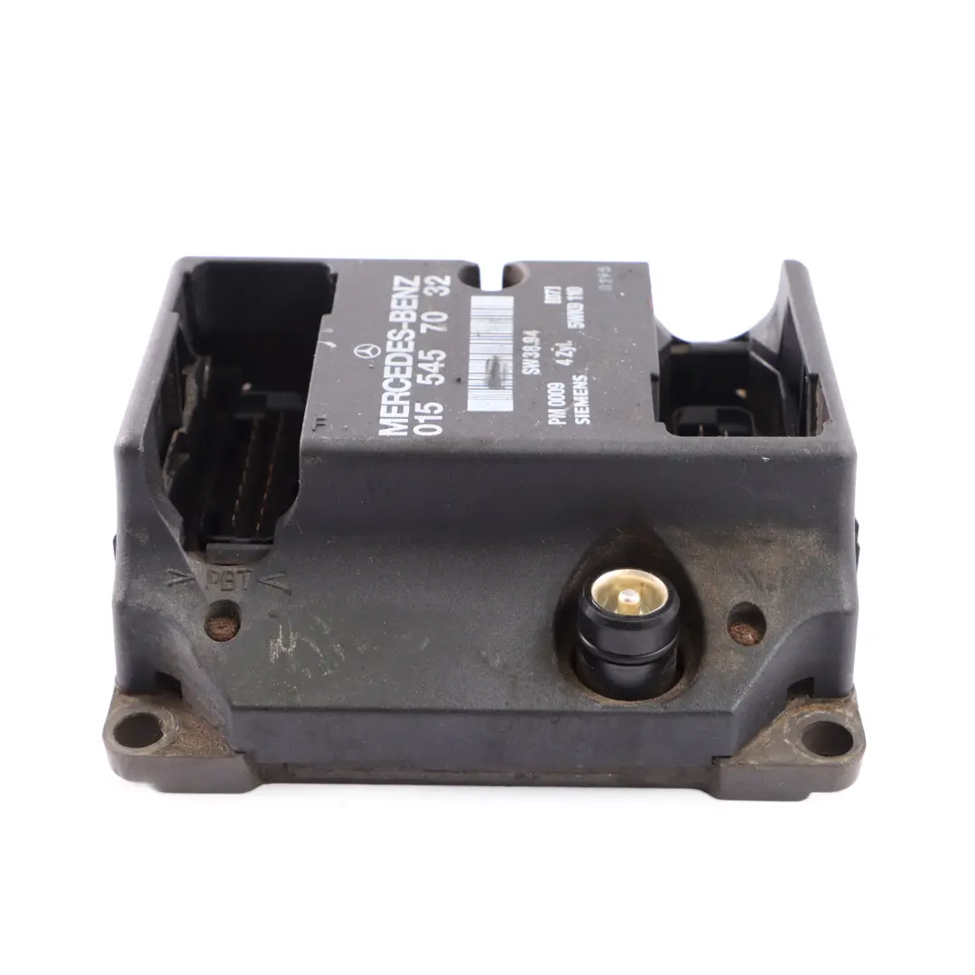 Ignition Engine Control Unit Module to Mercedes W124 S124 with Part number A0155457032 Mercedes W124 S124 Ignition Engine Control Unit Module - SKU A0155457032 - Part number A0155457032