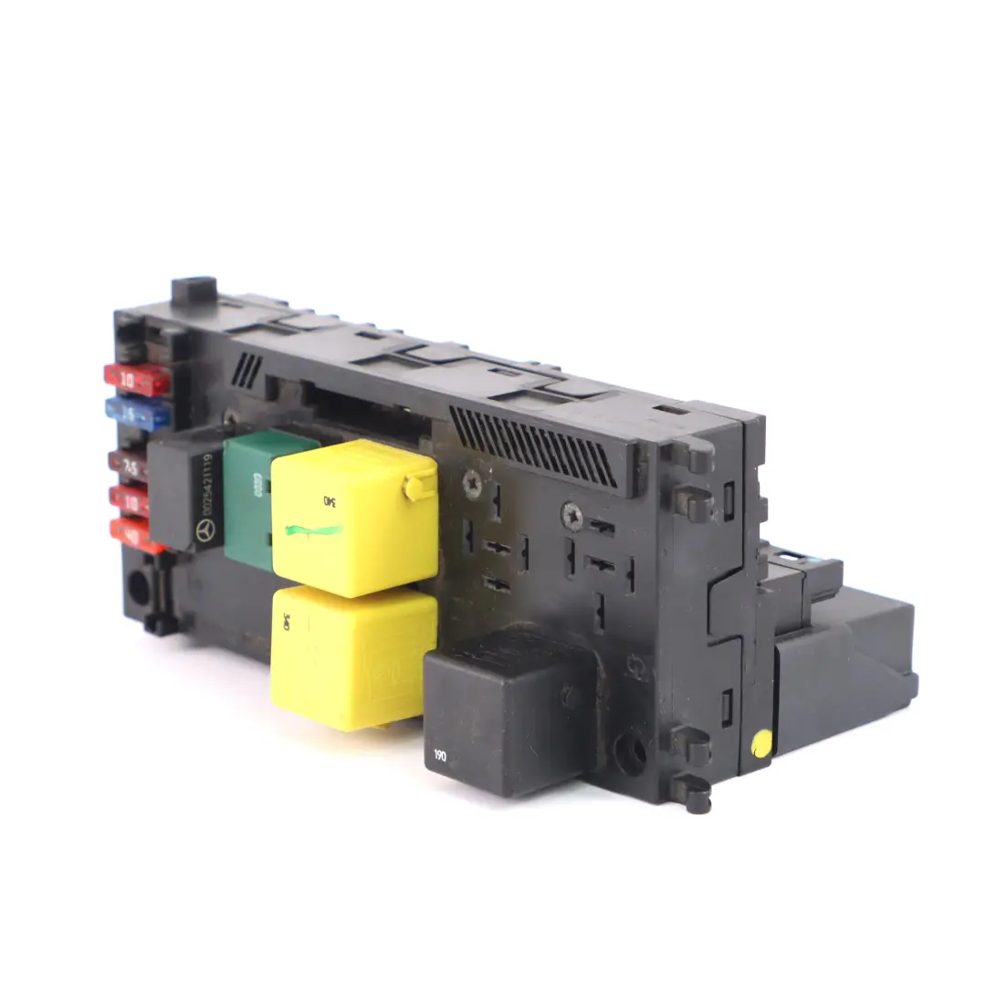 Sicherungs kasten SAM Relais Steuergerät Modul für Mercedes C208 W210 mit Teilenummer A0195455632 Mercedes C208 W210 Sicherungs kasten SAM Relais Steuergerät Modul - SKU A0195455632 - Teilenummer A0195455632