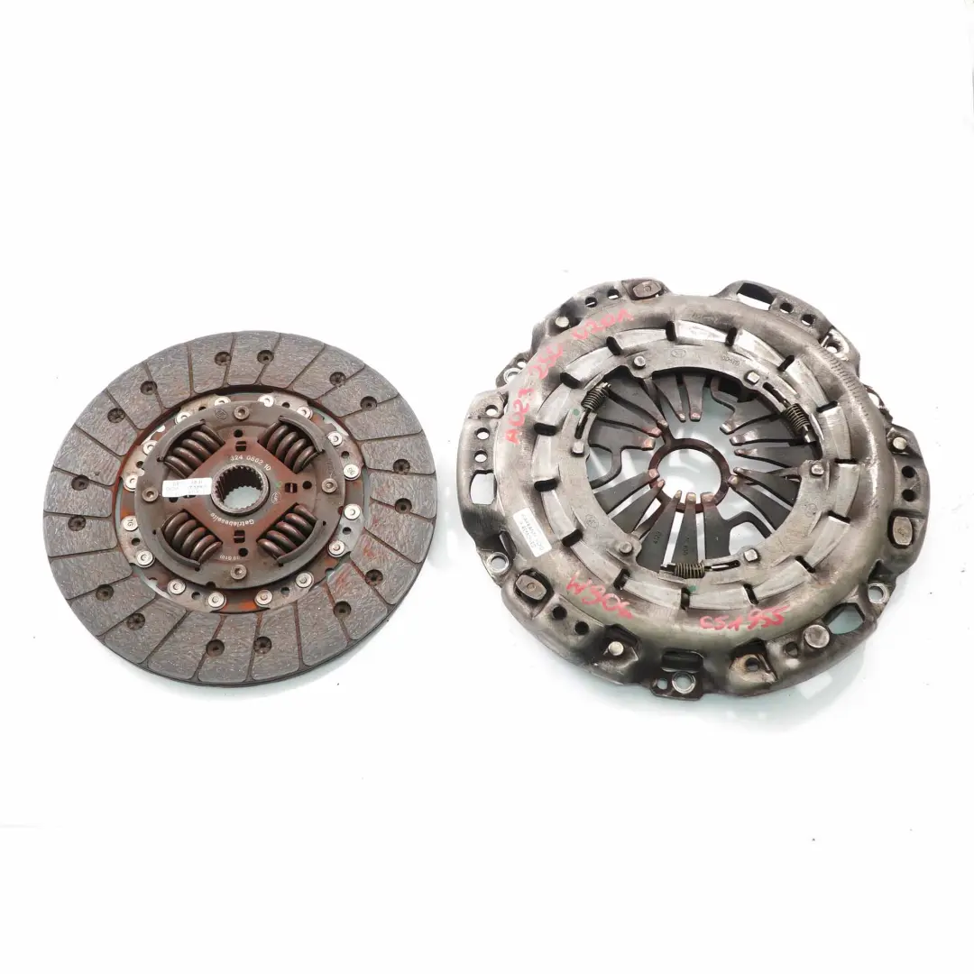 OM651 Sprzęgło Docisk do Mercedes W639 W906 o numerze A0232500201 Mercedes W639 W906 OM651 Sprzęgło Docisk - SKU A0232500201 - Numer Części A0232500201