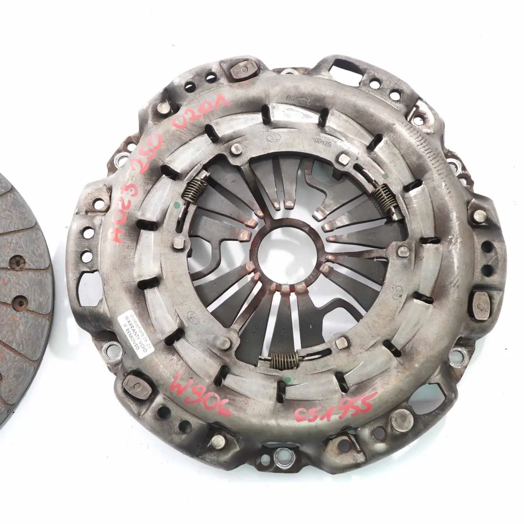 Clutch Kit Mercedes Vito W639 Sprinter W906 OM651 Plate Disc Luk to with Part number A0232500201 Clutch Kit Mercedes Vito W639 Sprinter W906 OM651 Plate Disc Luk - SKU A0232500201 - Part number A0232500201