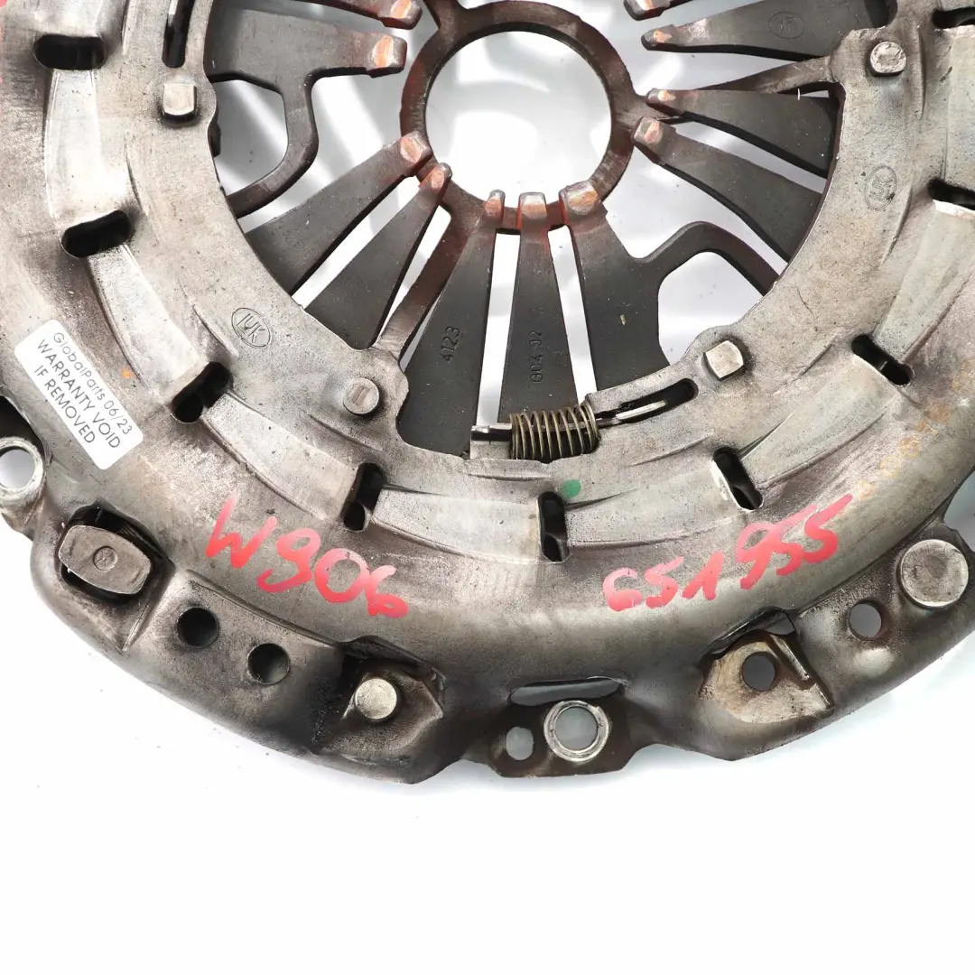 OM651 Sprzęgło Docisk do Mercedes W639 W906 o numerze A0232500201 Mercedes W639 W906 OM651 Sprzęgło Docisk - SKU A0232500201 - Numer Części A0232500201