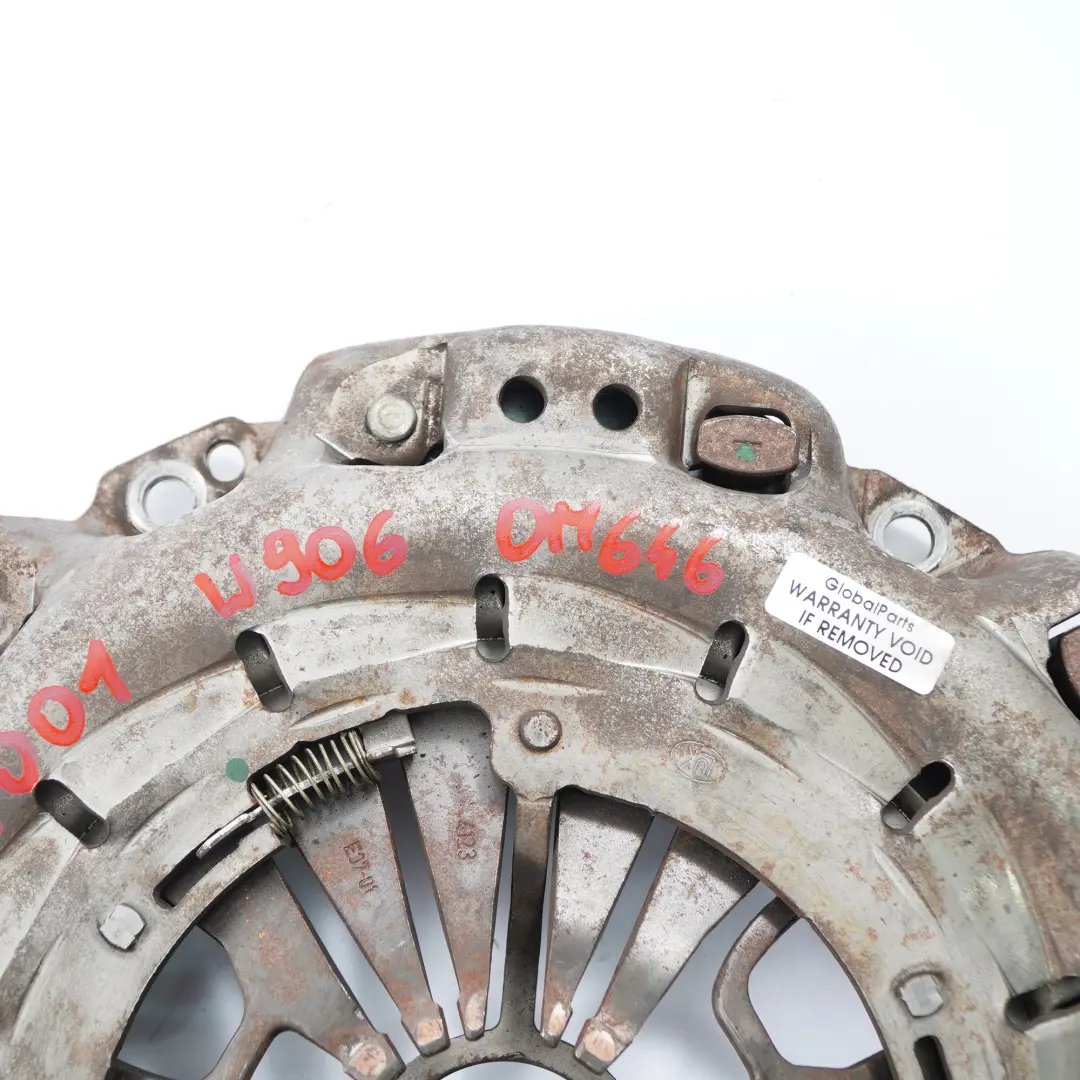 OM646 Diesel Clutch Plate Disc Complete to Mercedes W639 W906 with Part number A0252507001 Mercedes W639 W906 OM646 Diesel Clutch Plate Disc Complete - SKU A0252507001 - Part number A0252507001