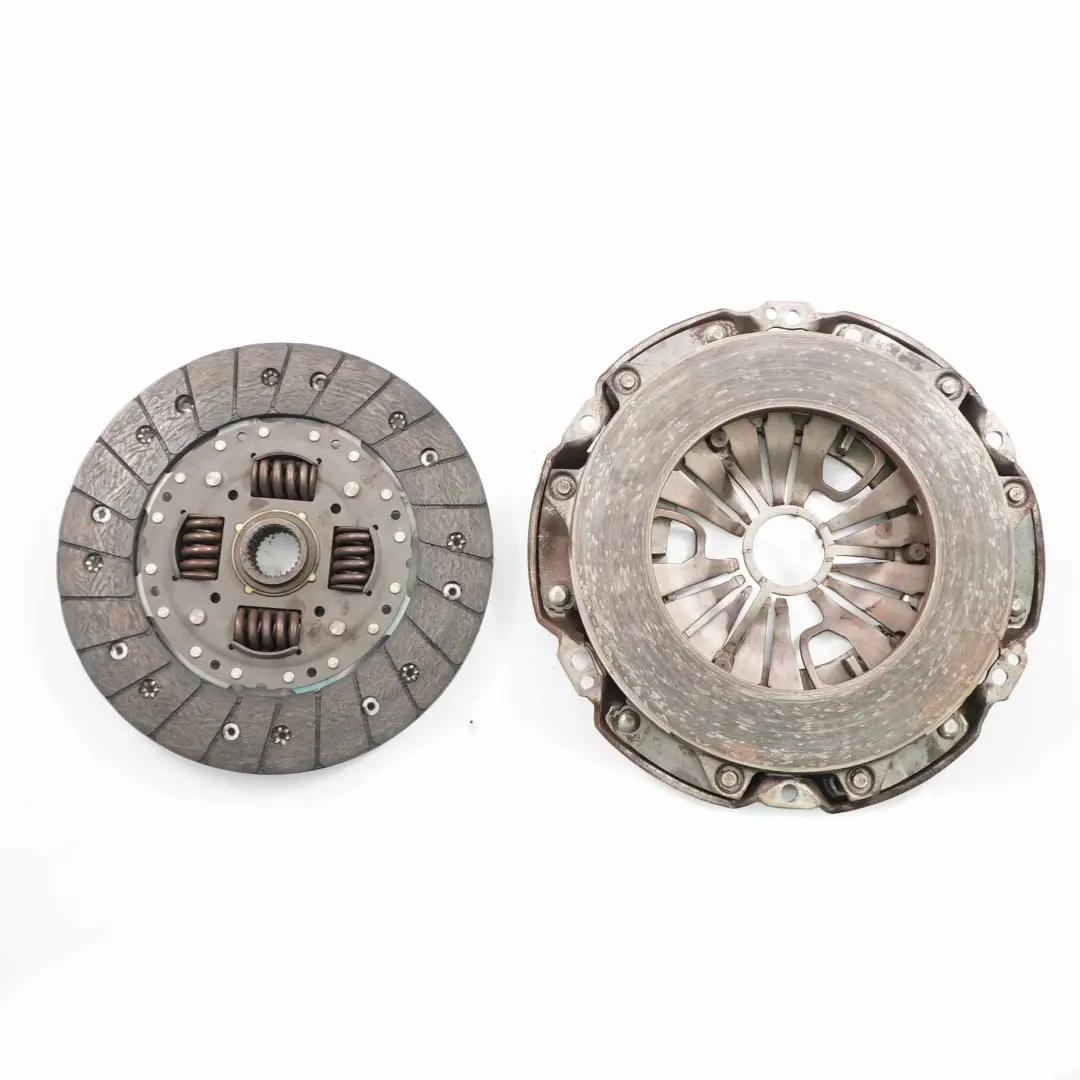 OM646 Diesel Clutch Plate Disc Complete to Mercedes W639 W906 with Part number A0252507001 Mercedes W639 W906 OM646 Diesel Clutch Plate Disc Complete - SKU A0252507001 - Part number A0252507001