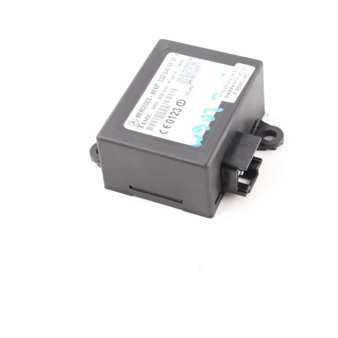 Mercedes Sprinter W901 W905 Immobilizer Control Unit Module ECU - SKU A0335455932 - Part number A0335455932