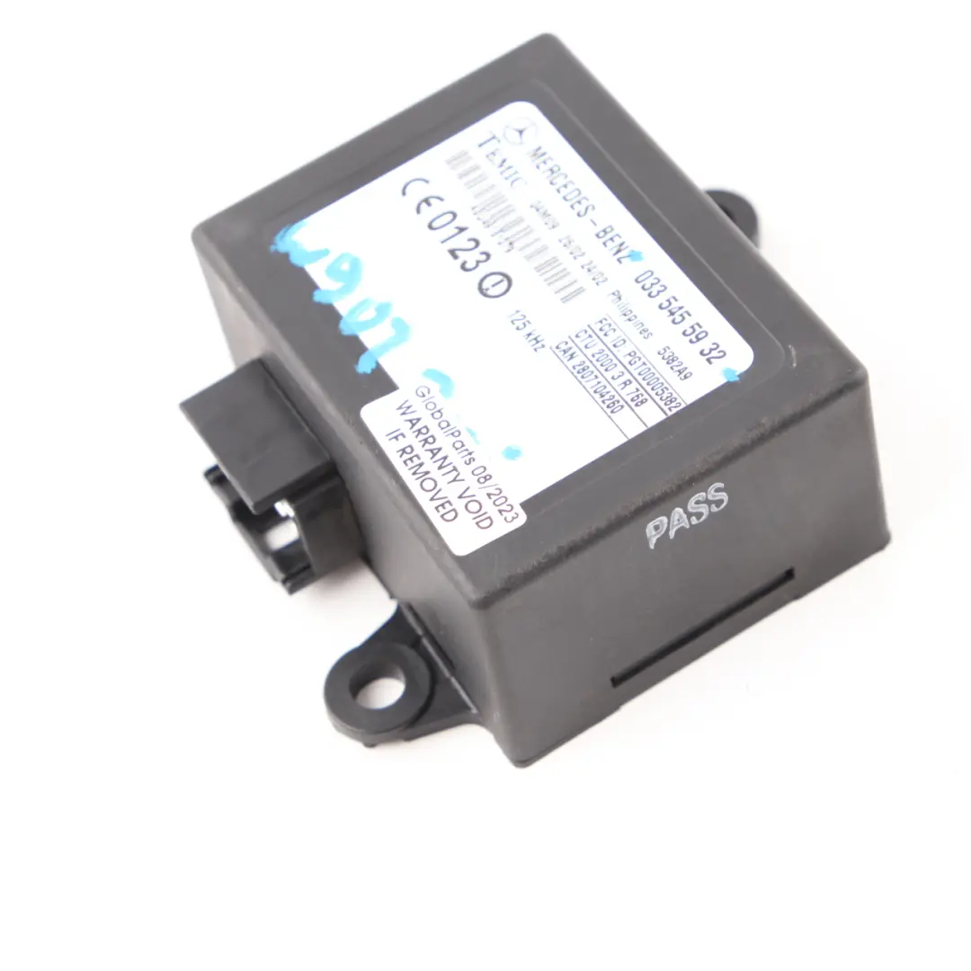 Mercedes Sprinter W901 W905 Immobilizer Control Unit Module ECU - SKU A0335455932 - Part number A0335455932