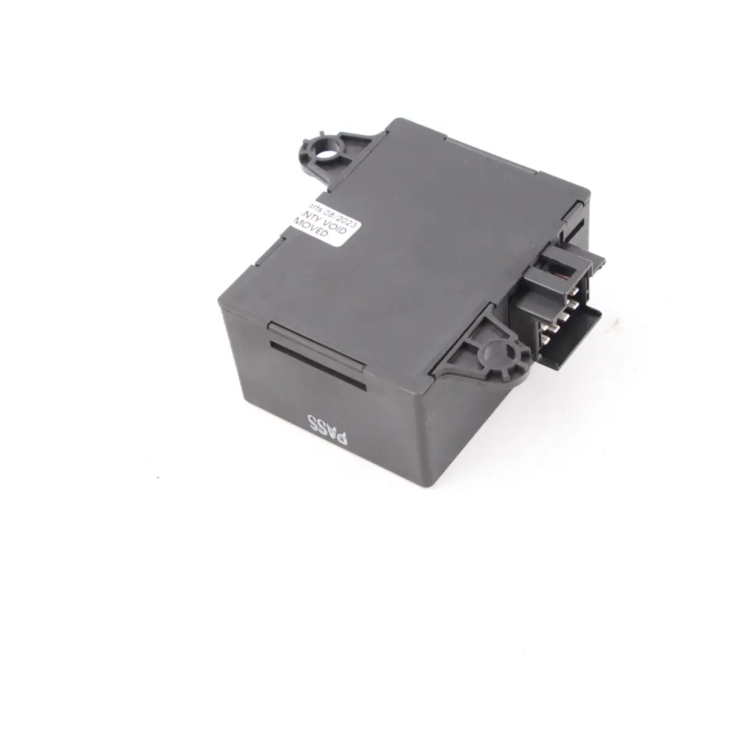 Mercedes Sprinter W901 W905 Immobilizer Control Unit Module ECU - SKU A0335455932 - Part number A0335455932