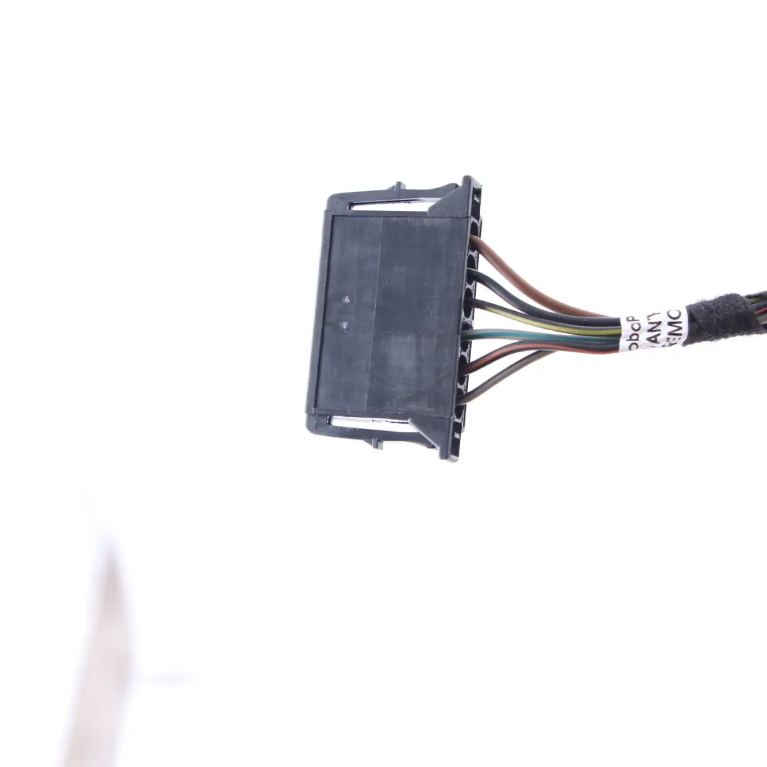 Wtyczka Przewód Gniazdo Lampy Prawy Tył 0375453528 do Mercedes CL203 o numerze A0375453528 Mercedes CL203 Wtyczka Przewód Gniazdo Lampy Prawy Tył 0375453528 - SKU A0375453528-2 - Numer Części A0375453528