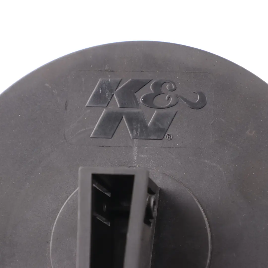 N52 N53 130i 330i K&N Air Filter to BMW E81 E87 E90 E91 E92 with Part number A068C8 BMW E81 E87 E90 E91 E92 N52 N53 130i 330i K&N Air Filter - SKU A068C8 - Part number A068C8