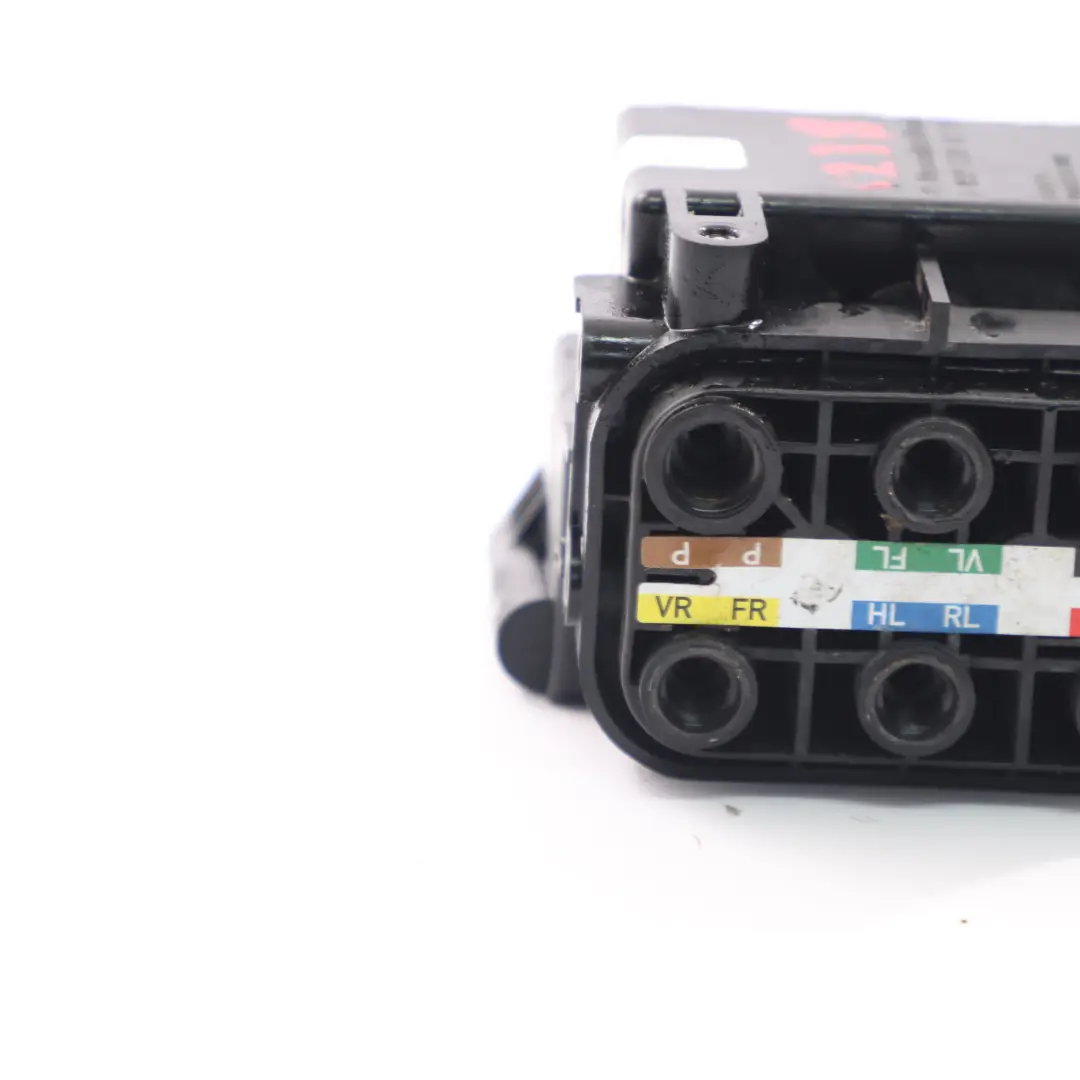 Suspension Valve Block Control Unit Module to Mercedes W213 C238 Air with Part number A0993200258 Mercedes W213 C238 Air Suspension Valve Block Control Unit Module - SKU A0993200258 - Part number A0993200258