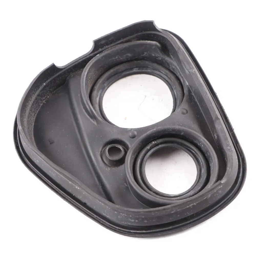 Filler Neck Flap Profile Seal Gasket para Mercedes C205 Fuel con número de pieza A0994760080 Mercedes C205 Fuel Filler Neck Flap Profile Seal Gasket - SKU A0994760080 - Número de pieza A0994760080