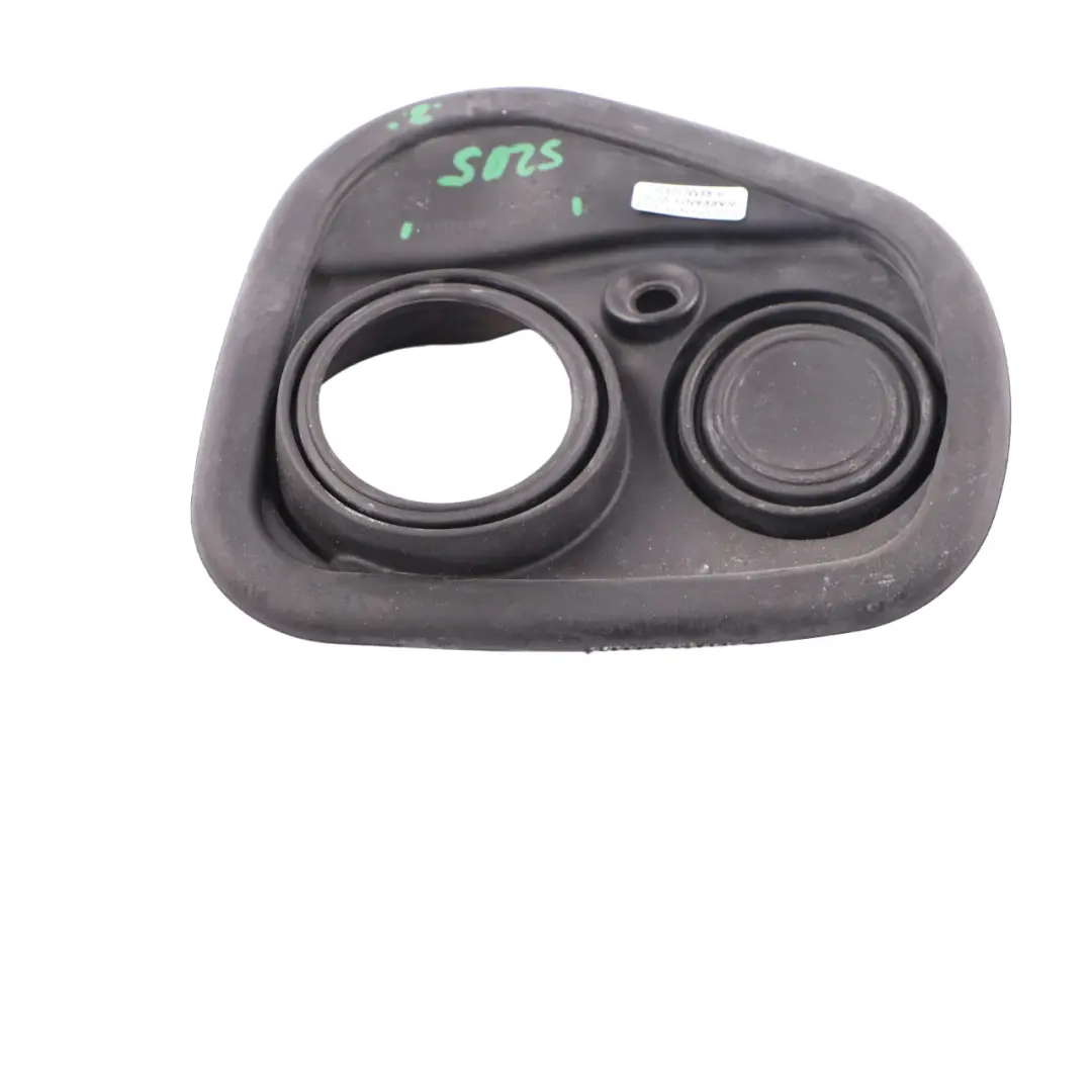 Guarnizione bocchettone riempimento carburante A0994760080 per Mercedes C205 con numero di parte A0994760180 Mercedes C205 Guarnizione bocchettone riempimento carburante A0994760080 - SKU A0994760180 - Numero di parte A0994760180