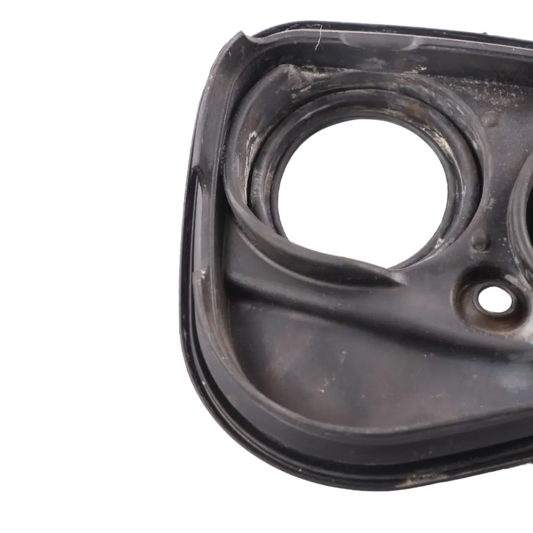 Mercedes C205 Kraftstoffeinfüllstutzen Klappenprofil Dichtung A0994760080 - SKU A0994760180 - Teilenummer A0994760180