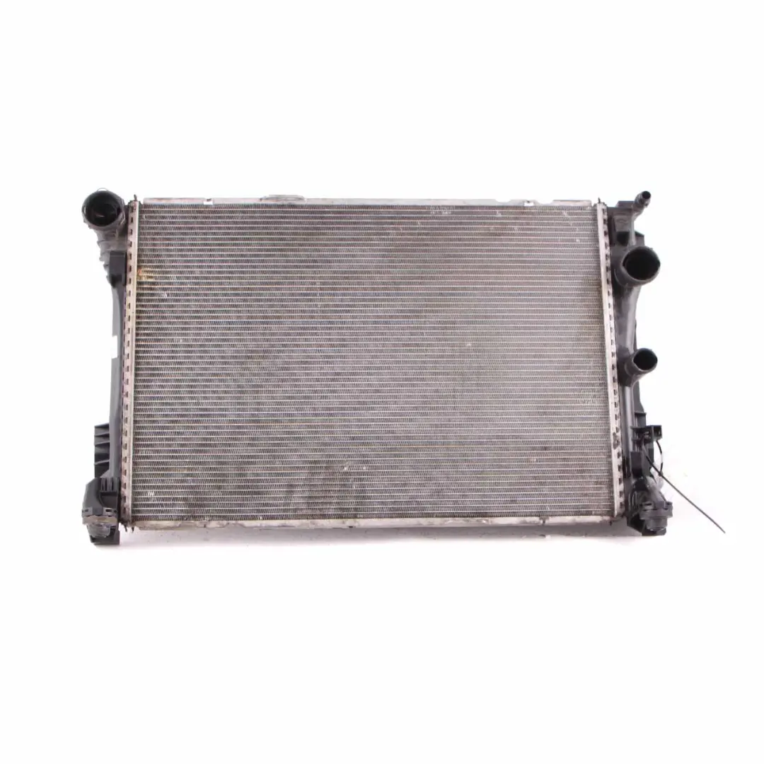 W207 W212 Radiateur de refroidissement moteur pour Mercedes W204 à propos du numéro de pièce A0995002703 Mercedes W204 W207 W212 Radiateur de refroidissement moteur - SKU A0995002703 - Numéro de pièce A0995002703