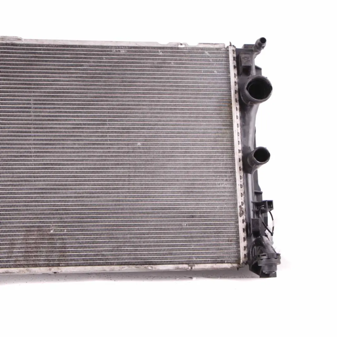 W207 W212 Radiateur de refroidissement moteur pour Mercedes W204 à propos du numéro de pièce A0995002703 Mercedes W204 W207 W212 Radiateur de refroidissement moteur - SKU A0995002703 - Numéro de pièce A0995002703