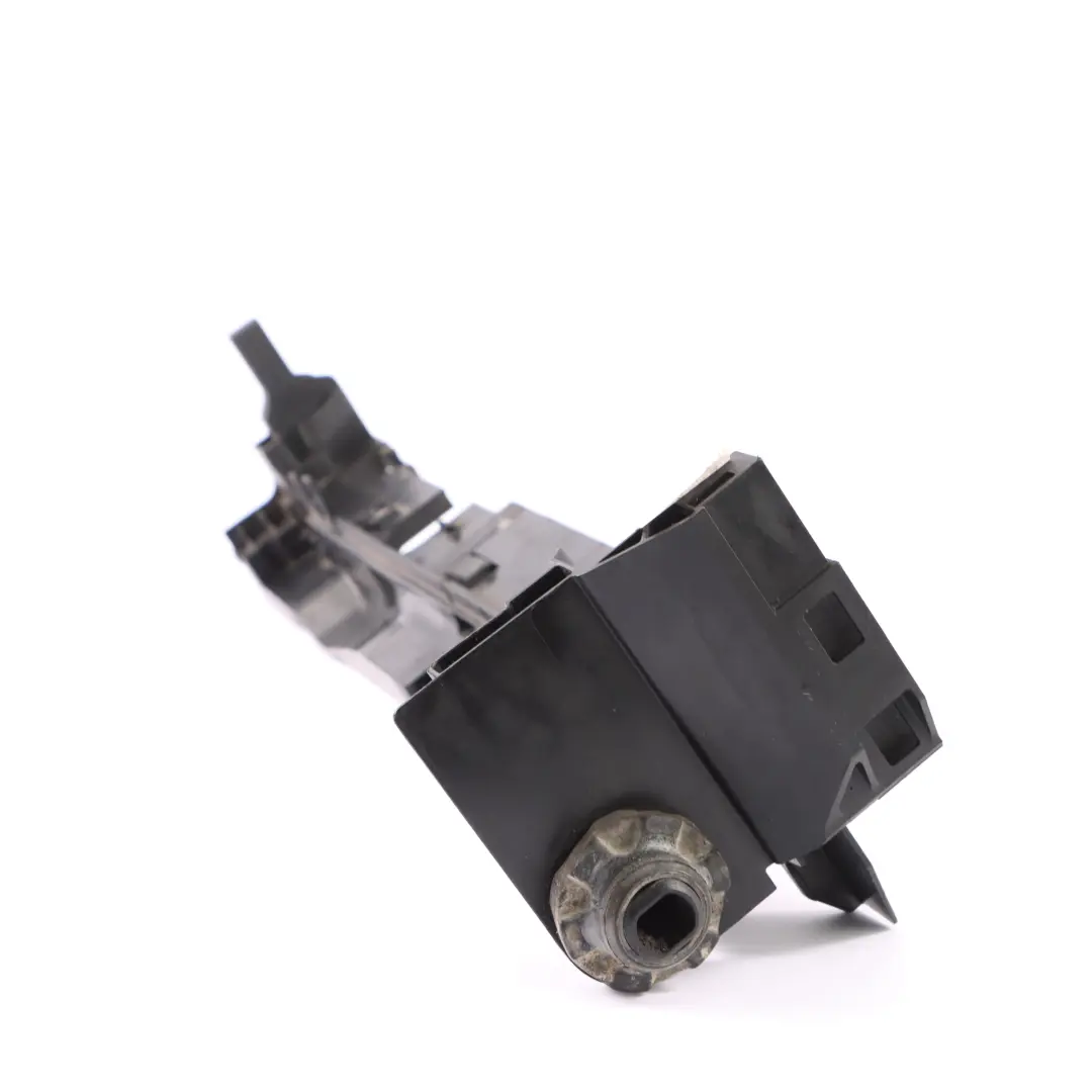 Radiator Module Carrier Left N/S Bracket Mount to Mercedes X253 with Part number A0995041700 Mercedes X253 Radiator Module Carrier Left N/S Bracket Mount - SKU A0995041700 - Part number A0995041700