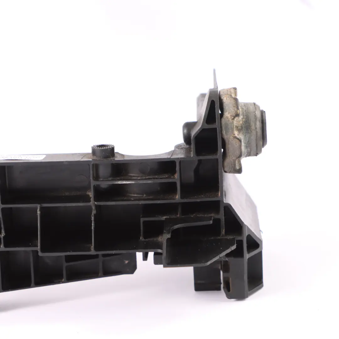 Support de module de radiateur gauche pour Mercedes X253 à propos du numéro de pièce A0995041700 Mercedes X253 Support de module de radiateur gauche - SKU A0995041700 - Numéro de pièce A0995041700