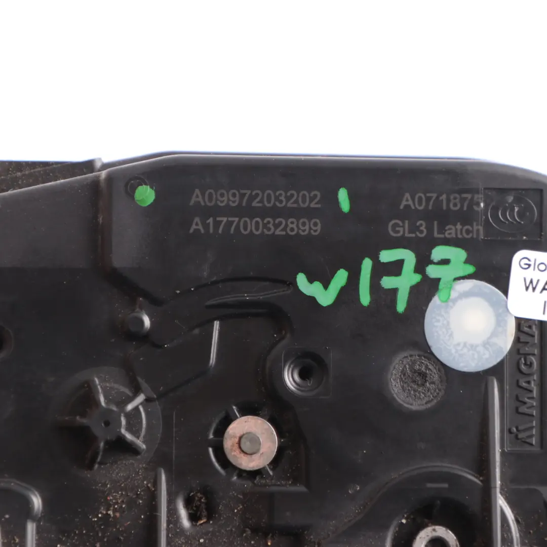 Front Door Right O/S Lock Mechanism Linkage to Mercedes W177 with Part number A0997203202 Mercedes W177 Front Door Right O/S Lock Mechanism Linkage - SKU rhd-A0997203202 - Part number A0997203202