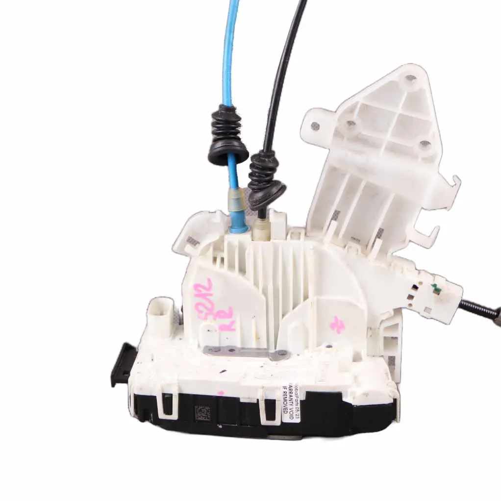 Zamek Drzwi Tylny Prawy do Mercedes W204 W212 o numerze A0997300635 Mercedes W204 W212 Zamek Drzwi Tylny Prawy - SKU A0997300635-1 - Numer Części A0997300635