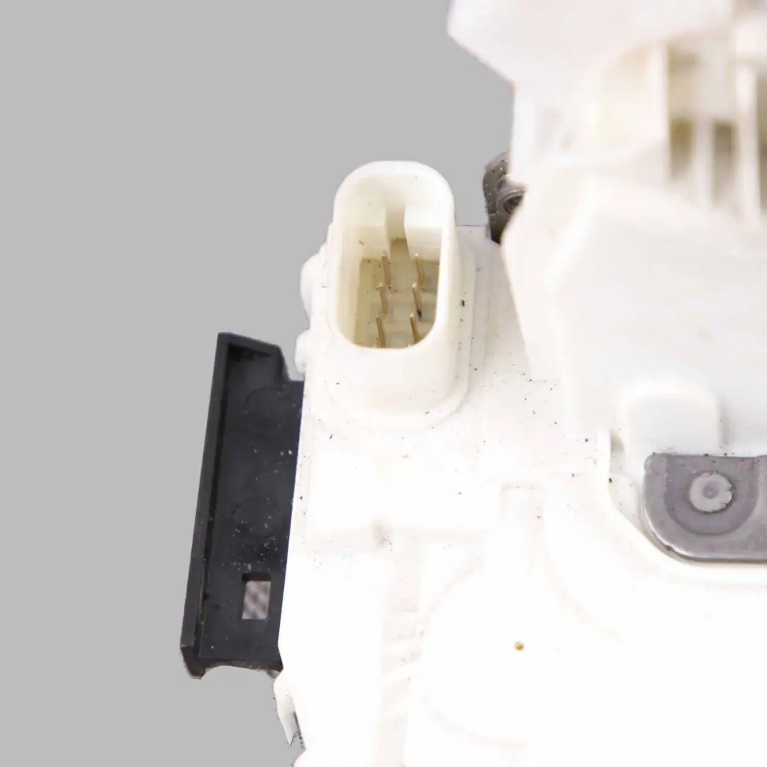 Door Lock Mercedes W204 W212 Rear Right O/S Latch Catch Actuator to with Part number A0997300635 Door Lock Mercedes W204 W212 Rear Right O/S Latch Catch Actuator - SKU A0997300635-2 - Part number A0997300635