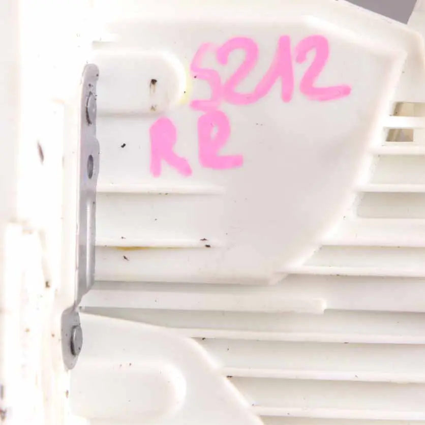 Mercedes W212 W204 Mechanizmu Zamka Drzwi Tylnego Prawego - SKU A0997300635 - Numer Części A0997300635