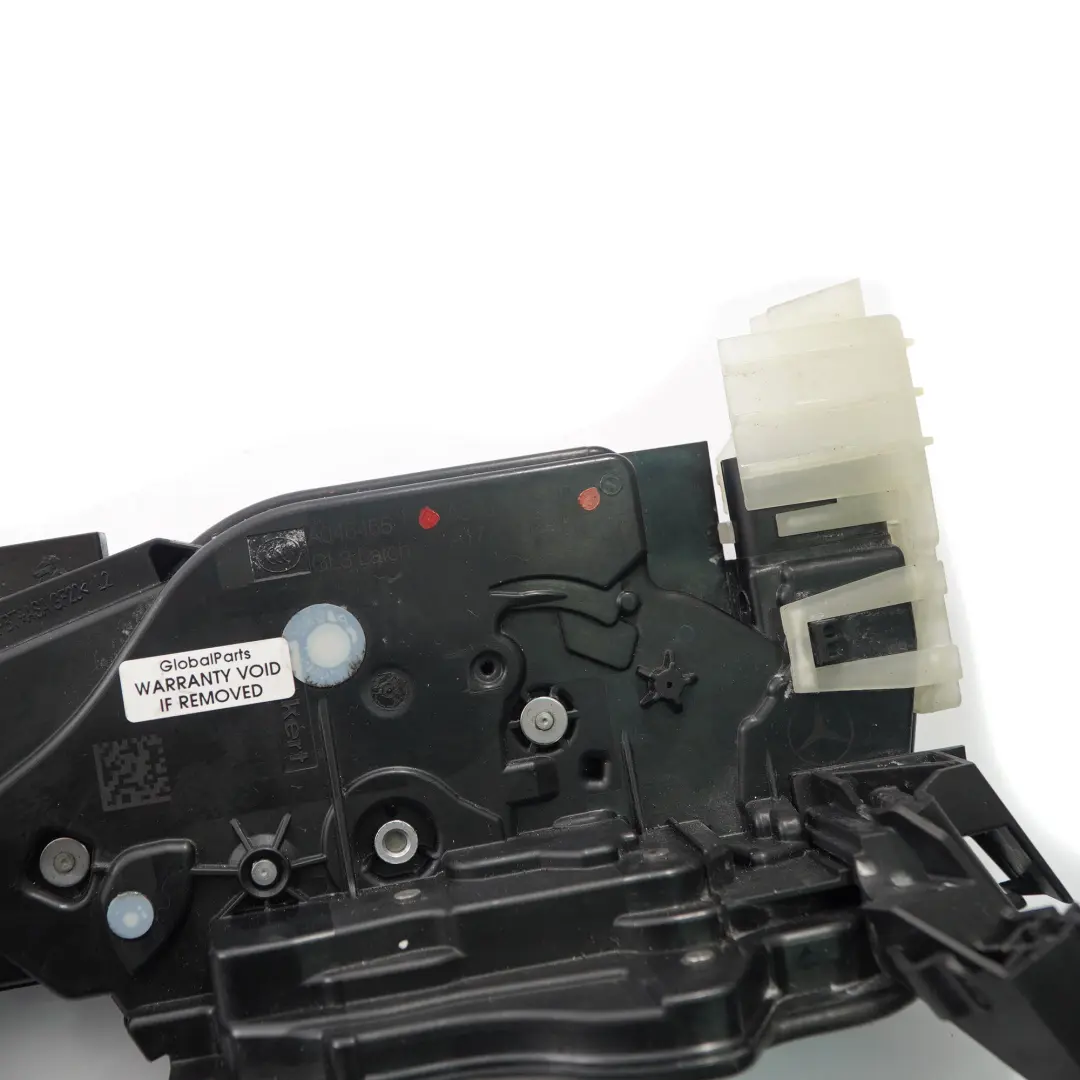 Serratura Porta Posteriore Sinistra Meccanismo Scrocco per Mercedes W177 con numero di parte A0997302701 Mercedes W177 Serratura Porta Posteriore Sinistra Meccanismo Scrocco - SKU A0997302701 - Numero di parte A0997302701