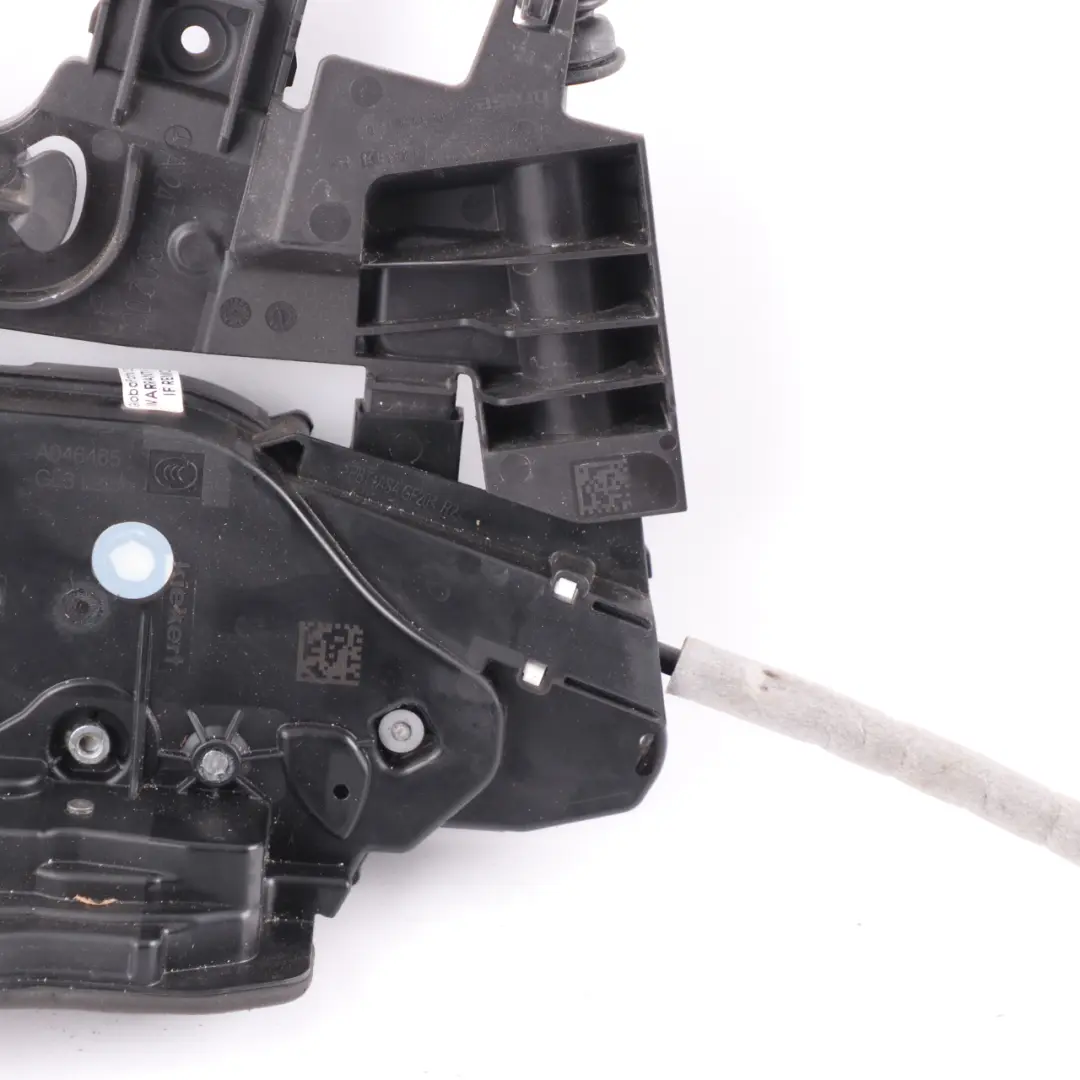 Cerradura Puerta Trasera Derecha Mecanismo Actuador para Mercedes W177 W247 con número de pieza A0997303201 Mercedes W177 W247 Cerradura Puerta Trasera Derecha Mecanismo Actuador - SKU A0997303201-1 - Número de pieza A0997303201