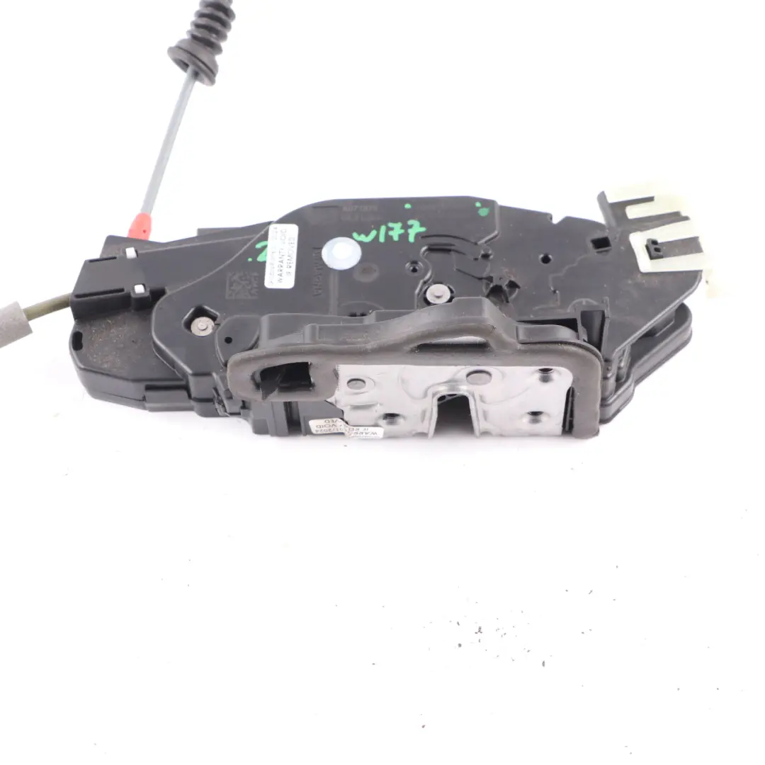 cerradura puerta trasera izquierda Mecanismo bloqueo para Mercedes W177 con número de pieza A0997303601 Mercedes W177 cerradura puerta trasera izquierda Mecanismo bloqueo - SKU A0997303601 - Número de pieza A0997303601