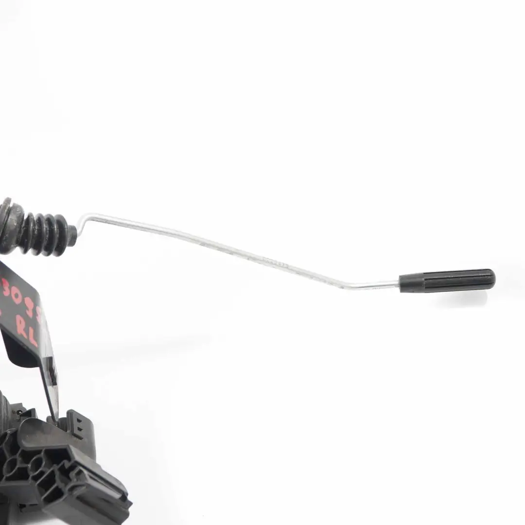 Meccanismo di chiusura della porta Attuatore posteriore sinistro per Mercedes W213 con numero di parte A0997309500 Mercedes W213 Meccanismo di chiusura della porta Attuatore posteriore sinistro - SKU A0997309500 - Numero di parte A0997309500