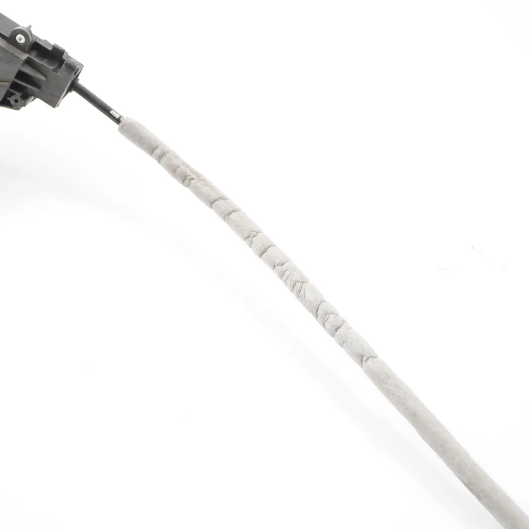 Mercedes W213 Türschloss verriegelung Mechanismus hinten rechts A2220064099 - SKU A0997309600-1 - Teilenummer A0997309600