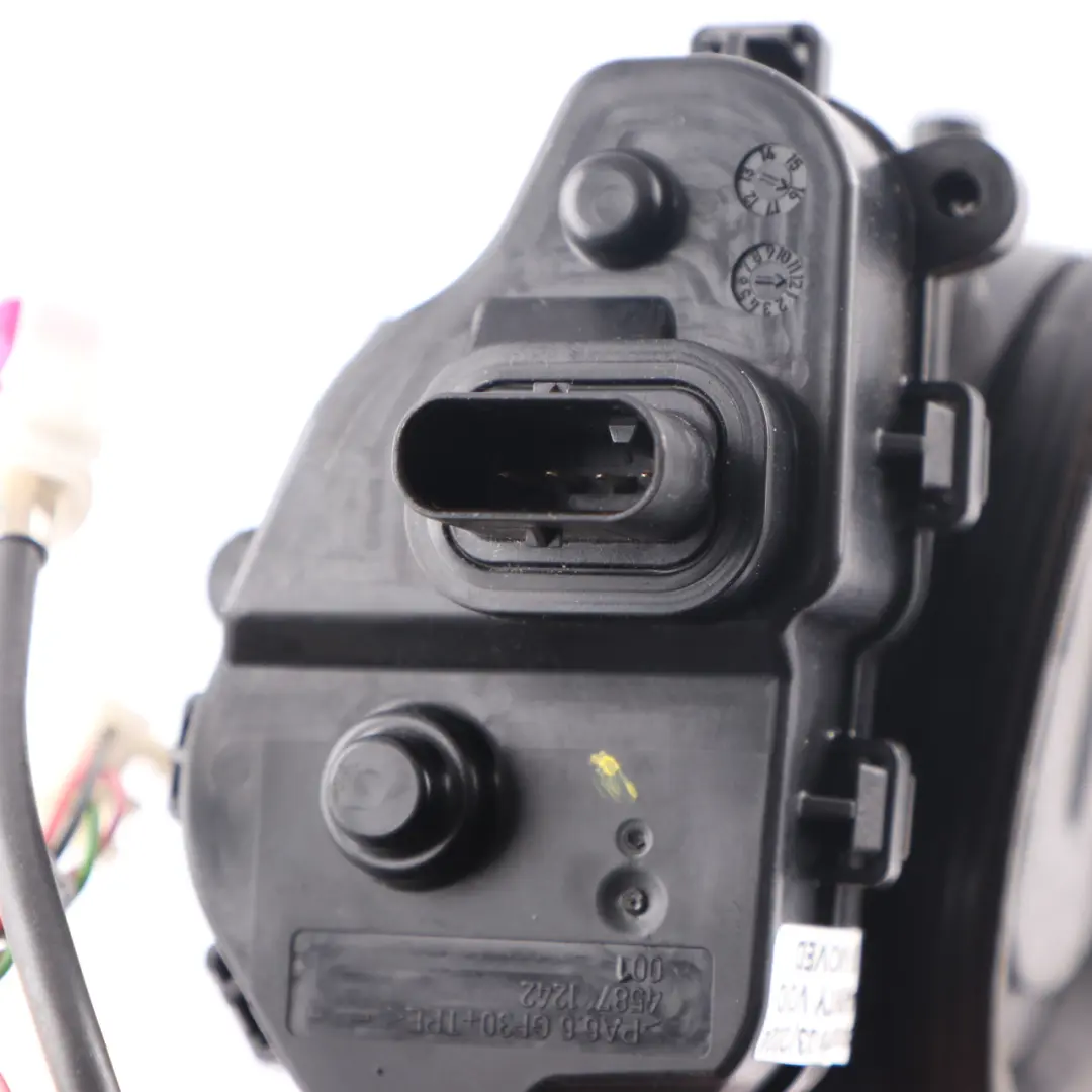 Boot Trunk Lid Handle Opener Rear View Camera Unit to Mercedes C205 with Part number A0997500160 Mercedes C205 Boot Trunk Lid Handle Opener Rear View Camera Unit - SKU A0997500160 - Part number A0997500160