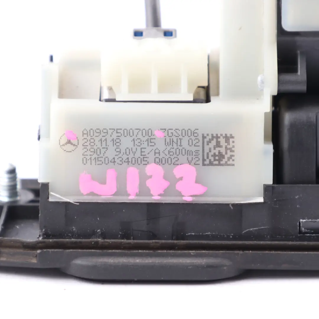 Asa portón trasero Mercedes W177 S205 Interruptor apertura Cámara para con número de pieza A0997500700 Asa portón trasero Mercedes W177 S205 Interruptor apertura Cámara - SKU A0997500700 - Número de pieza A0997500700