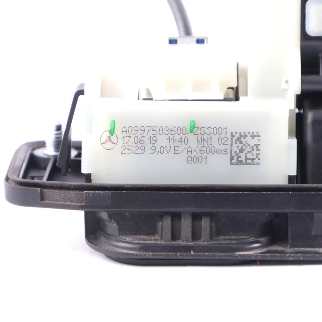 Telecamera posteriore Mercedes W205 Maniglia apertura bagagliaio per con numero di parte A0997503600 Telecamera posteriore Mercedes W205 Maniglia apertura bagagliaio - SKU A0997503600 - Numero di parte A0997503600