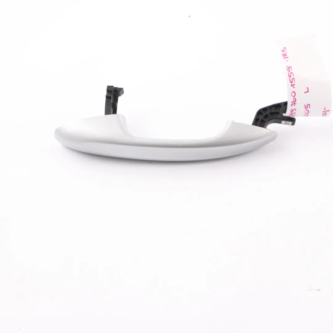 Klamka Drzwi Przednia Tylna Lewa Srebrna do Mercedes W205 W213 o numerze A0997601559 Mercedes W205 W213 Klamka Drzwi Przednia Tylna Lewa Srebrna - SKU A0997601559-IRS - Numer Części A0997601559