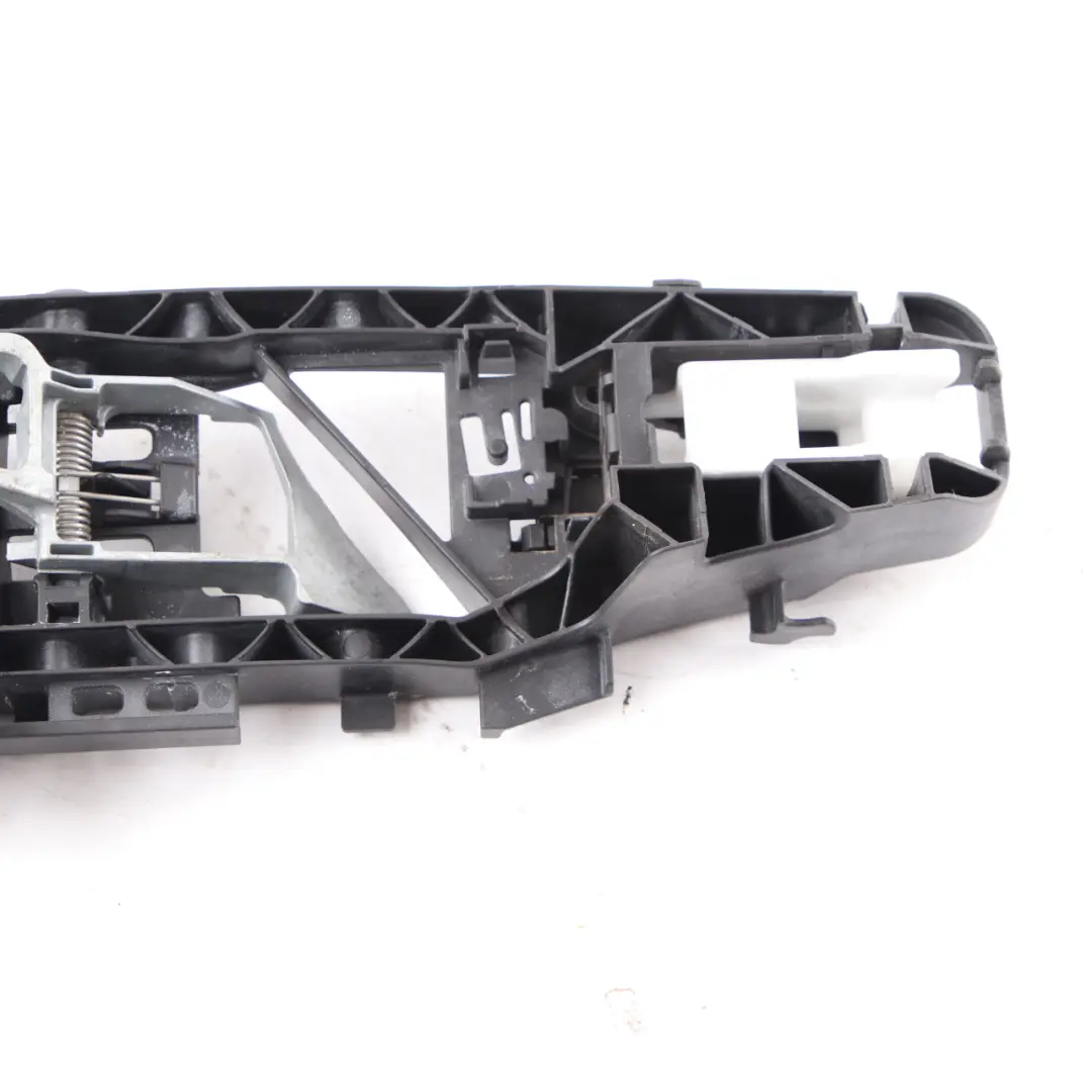 Base Maniglia Porta Posteriore Sinistrao Maniglia per Mercedes W177 W247 con numero di parte A0997601702 Mercedes W177 W247 Base Maniglia Porta Posteriore Sinistrao Maniglia - SKU A0997601702 - Numero di parte A0997601702