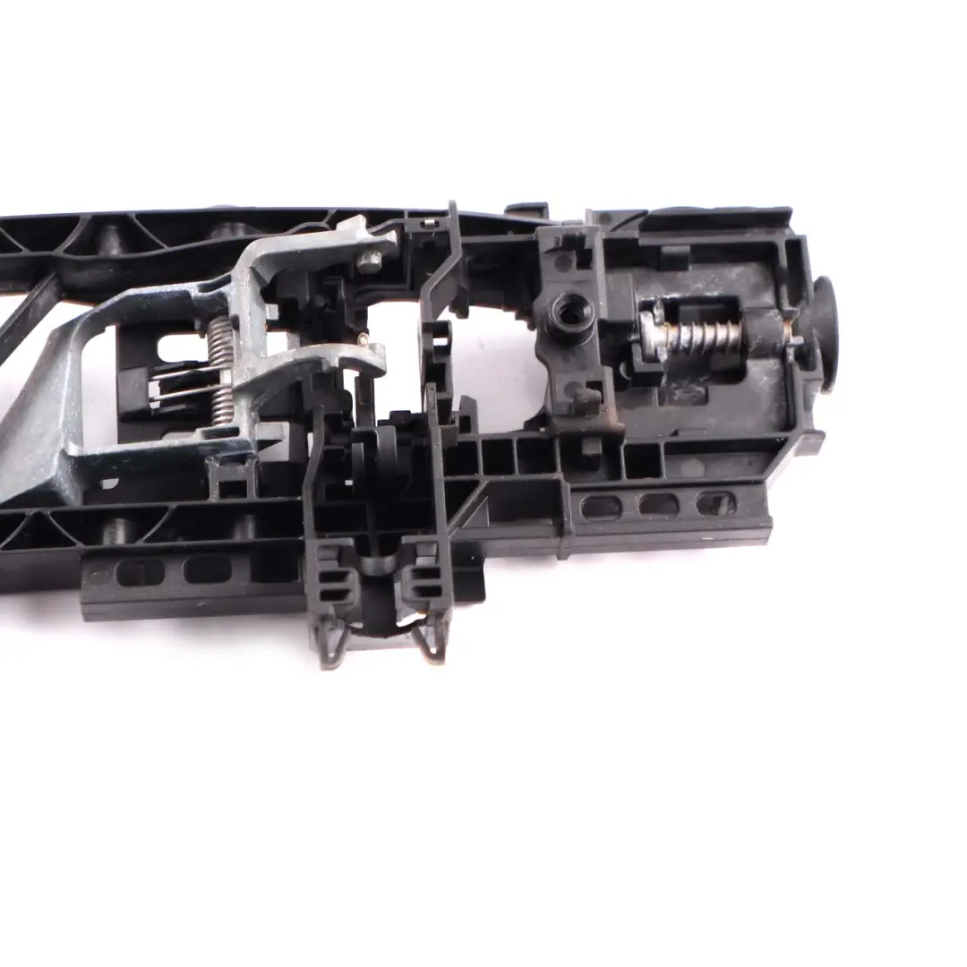 Türgriff Griffsockel hinten rechts Halterung Lager für Mercedes W177 mit Teilenummer A0997602202 Mercedes W177 Türgriff Griffsockel hinten rechts Halterung Lager - SKU A0997602202 - Teilenummer A0997602202