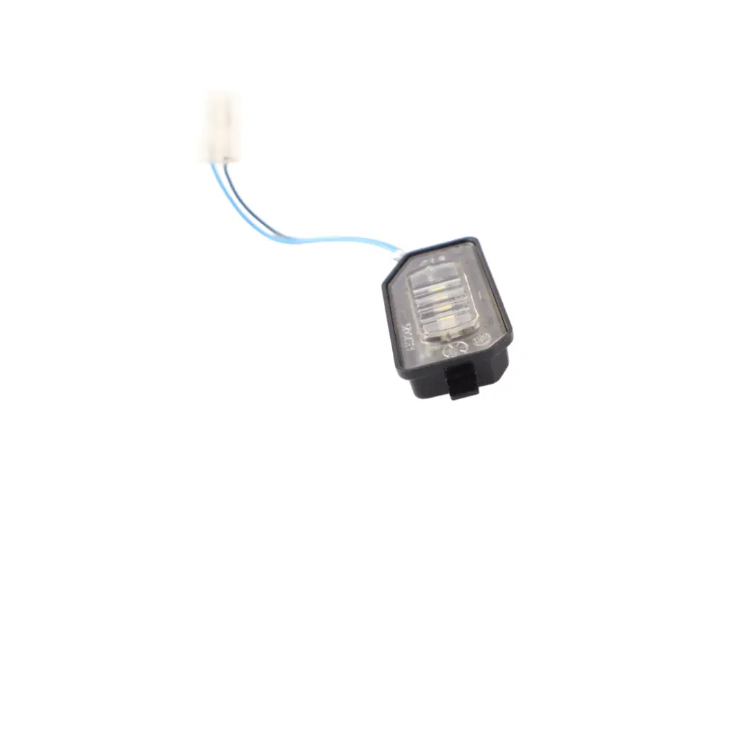 Luce Specchio Anteriore Sinistro Porta per Mercedes W205 con numero di parte A0998200159 Mercedes W205 Luce Specchio Anteriore Sinistro Porta - SKU A0998200159 - Numero di parte A0998200159