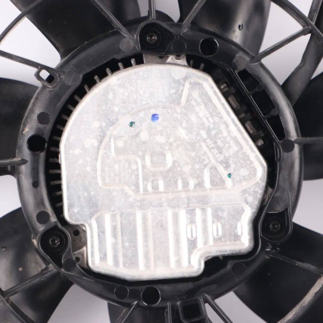  Ventilador radiador Mercedes W205 Motor ventilador refrigeración A0999061000 - SKU A0999061100 - Número de pieza A0999061100
